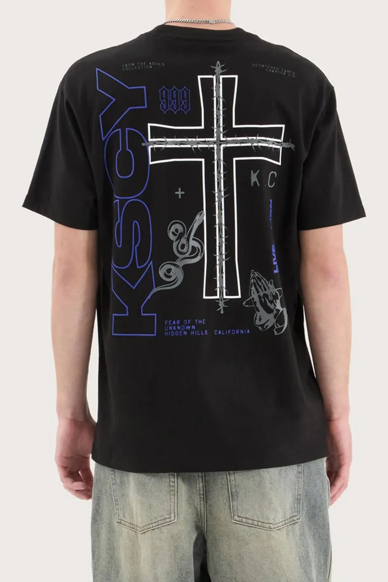Fleeting Relaxed Tee Jet Black Adaptive Fit Technology Bonded Hemline
