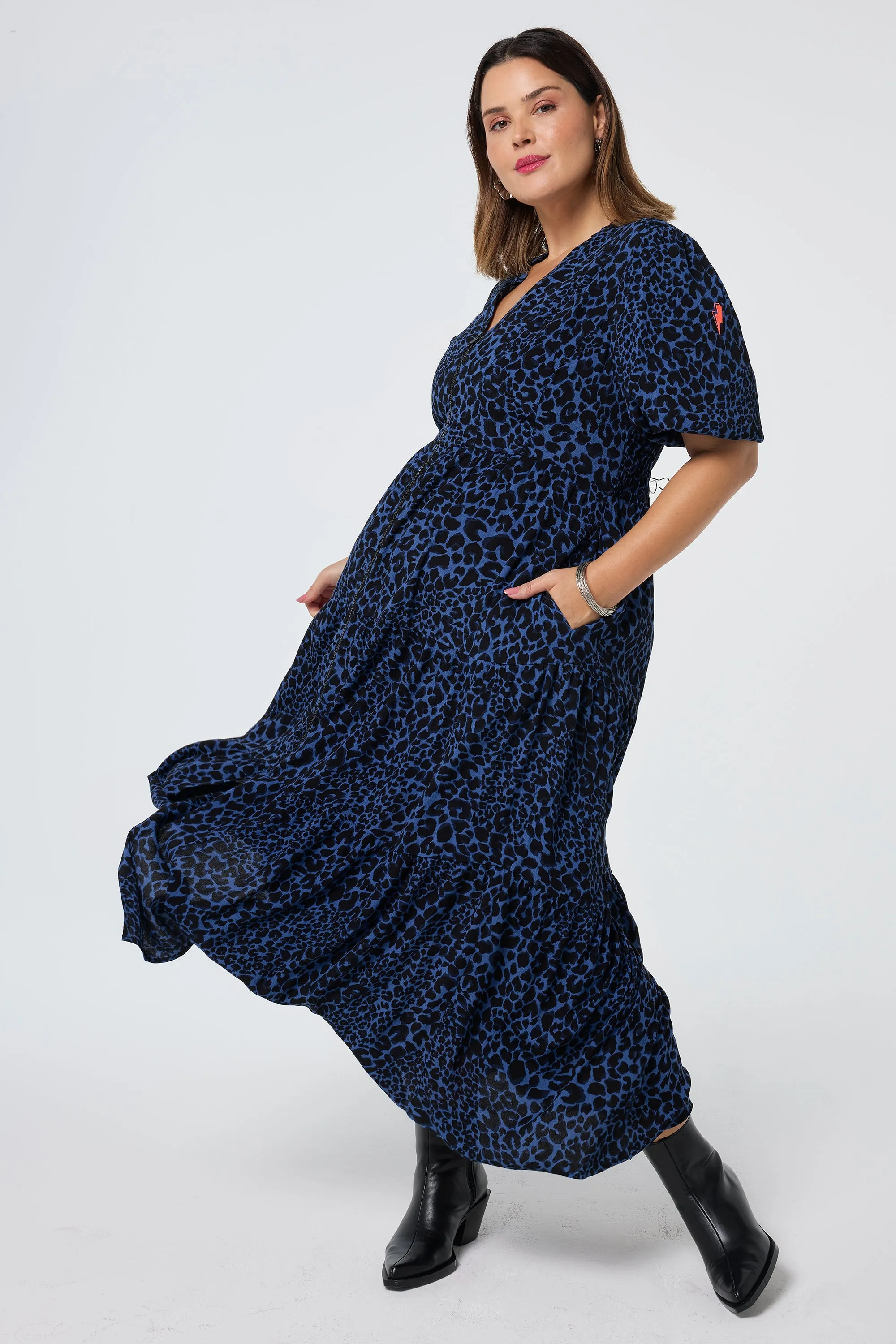 Vacation Outfit Outfit Core Navy with Black Rock and Roll Zip Detail Tiered Midi Dress