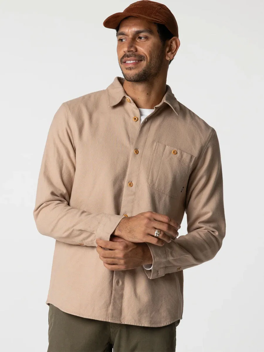 FINISTERRE GYLLY SHIRT - TAUPE DOBBY EcoCertified Material Bonded Seam Technique