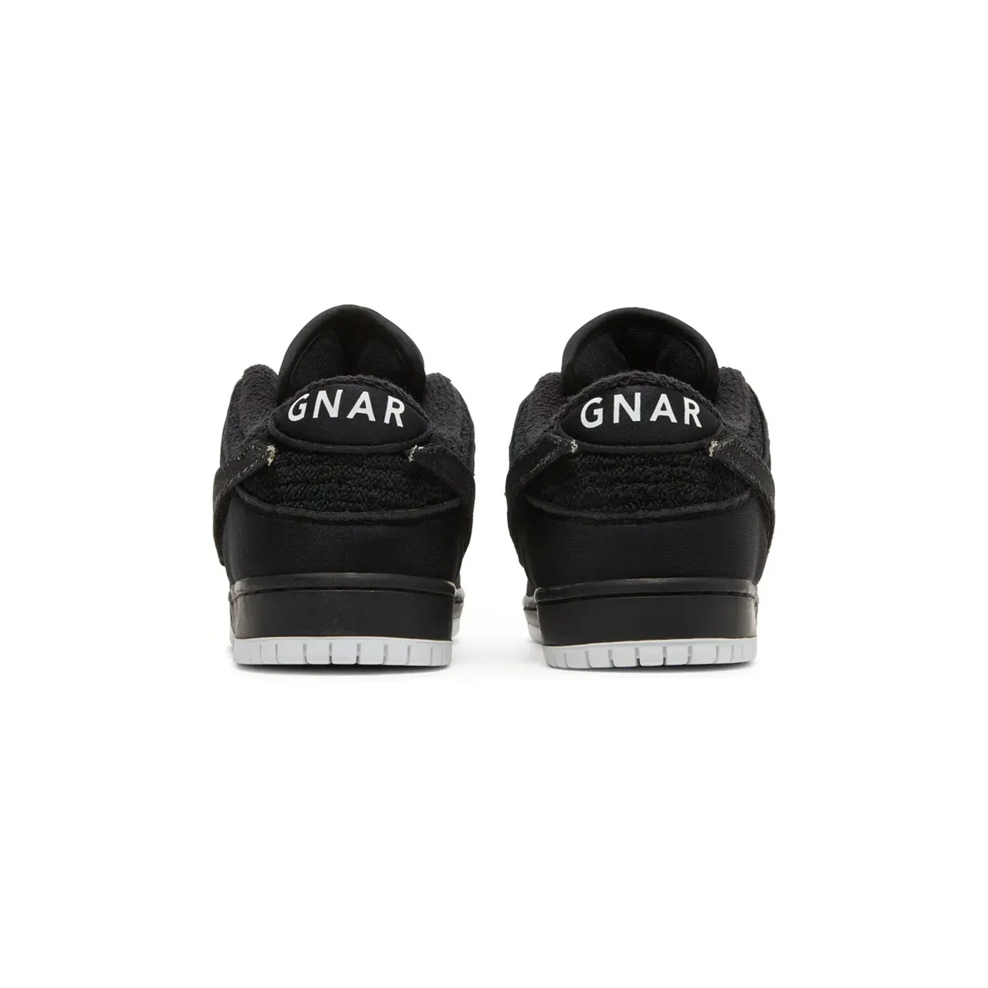 Breathable Choice Nike SB Dunk Low x Gnarhunters 'Black' (2022)