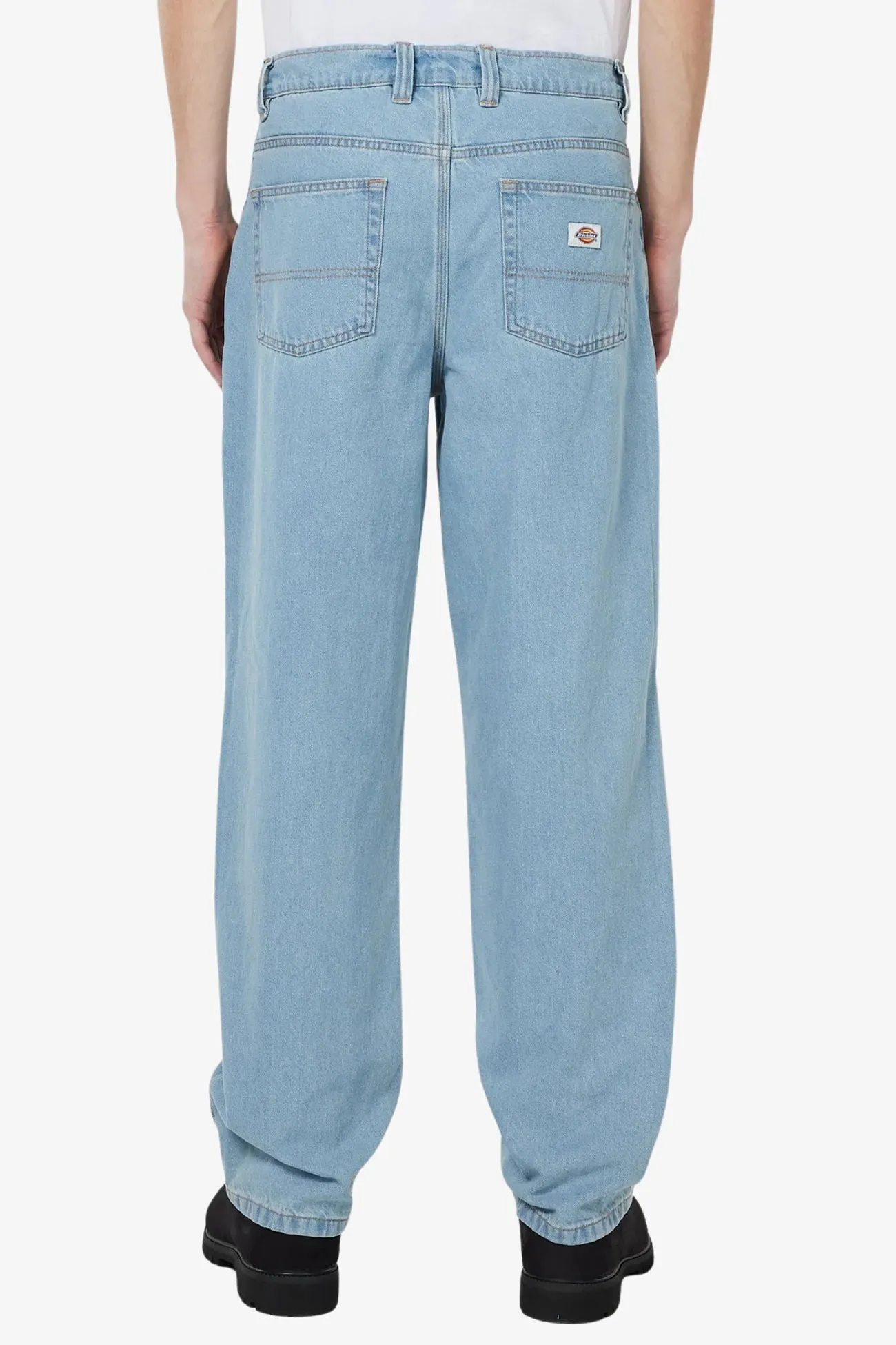 Breathable layers Anti Odor Technology Thomasville Denim Jean Vintage Aged Blue