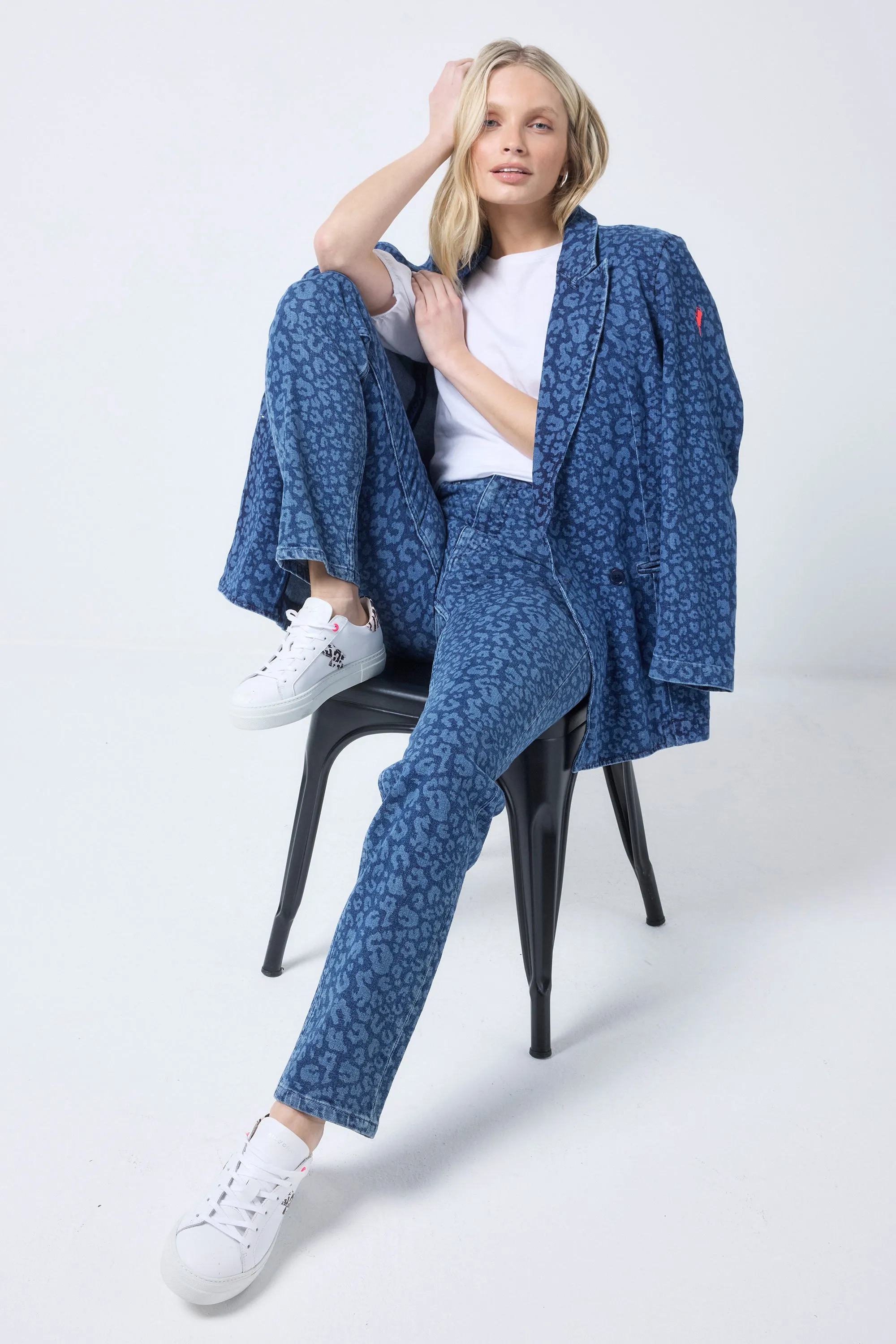 Built-in shorts Authentic Indigo Leopard Straight Leg Jeans