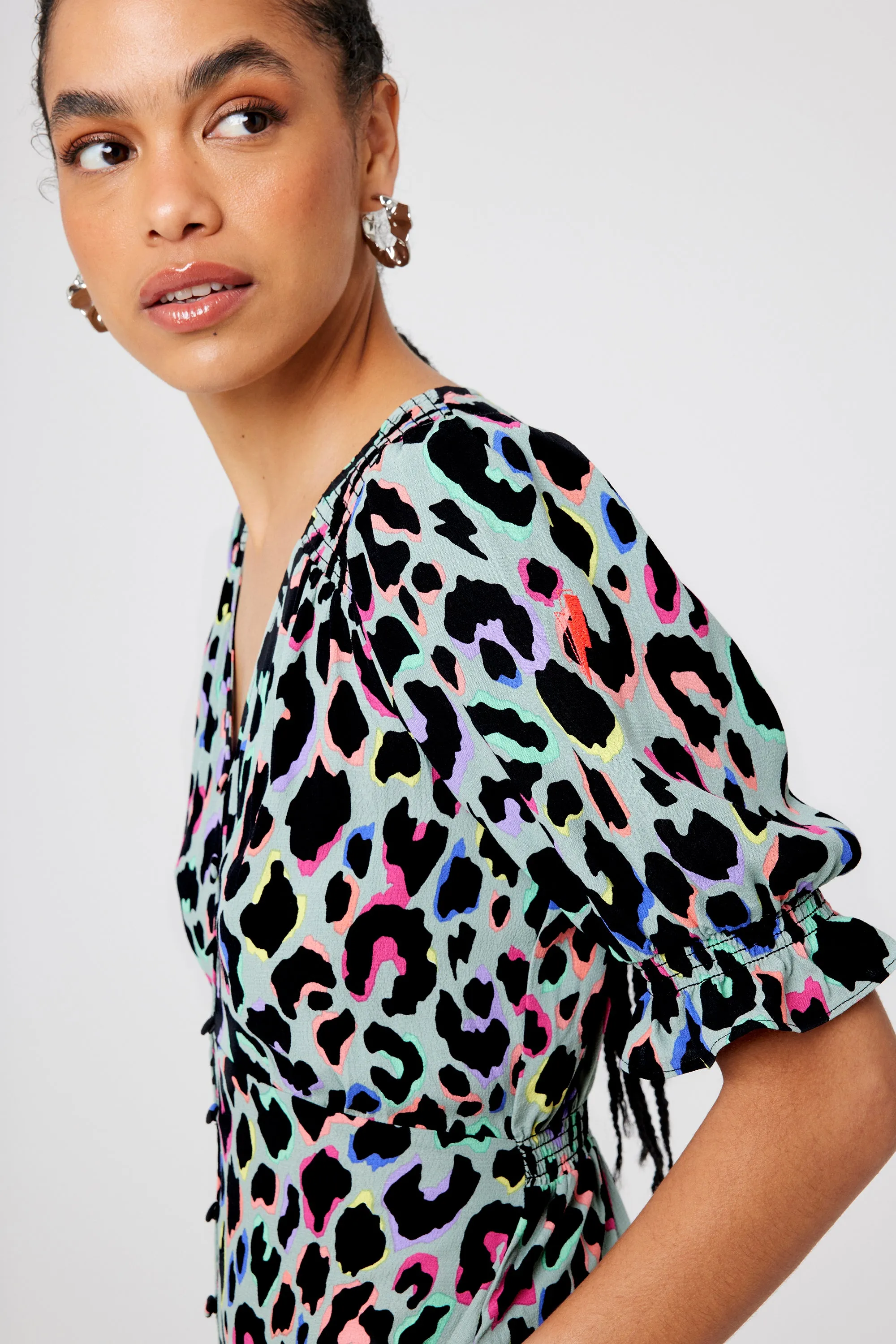 Pale Khaki with Rainbow Shadow Leopard Flute Sleeve Midi Tea Dress Hand-Wash