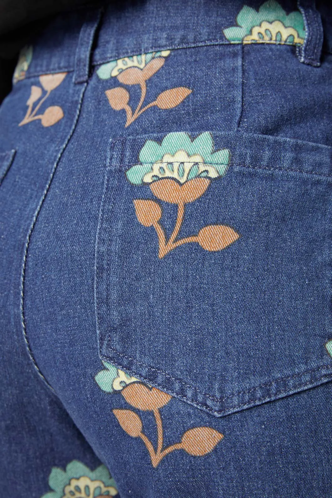 Retro Flora Flare Jean Movement Support