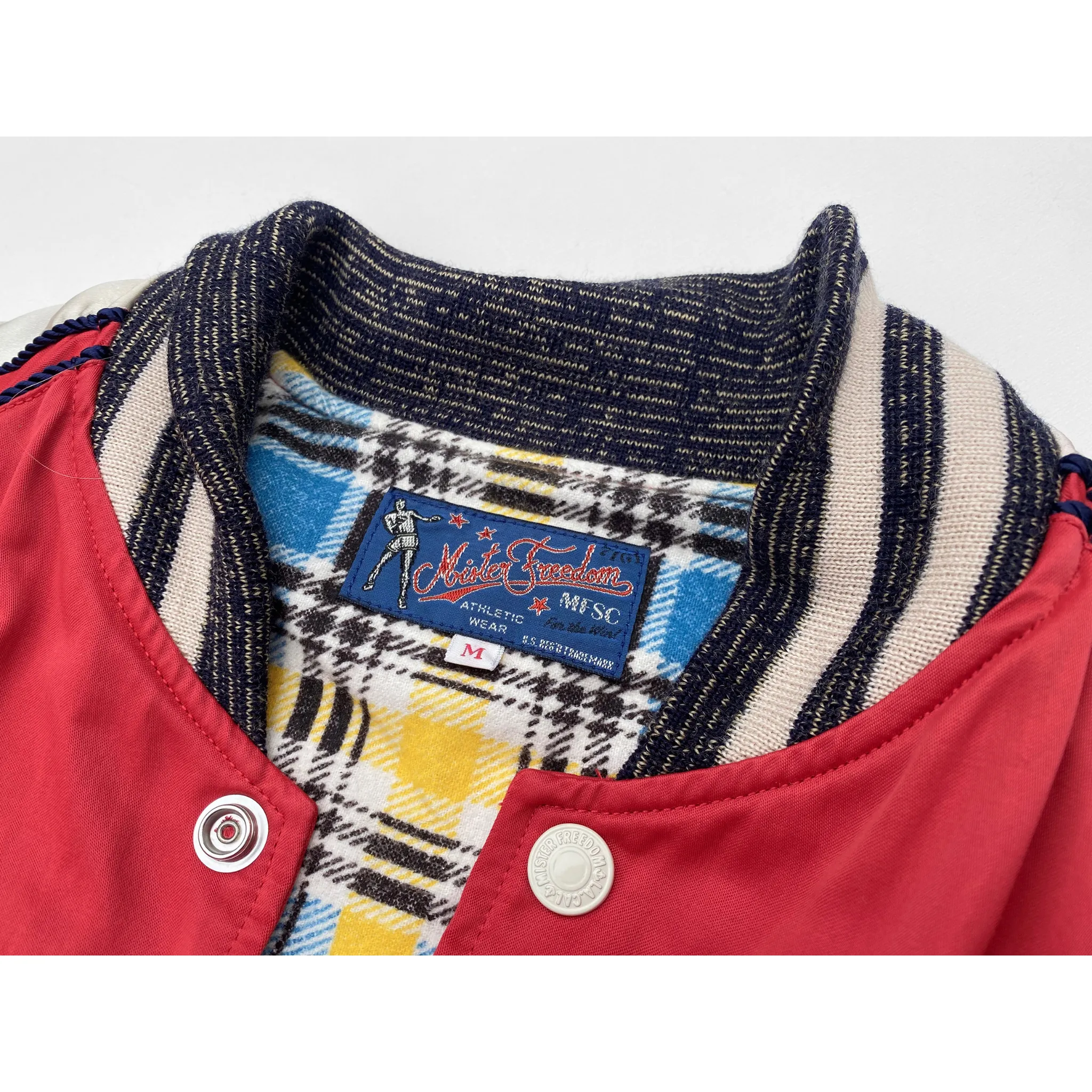 Podium Jacket - Red/White Temperature Balancing Layer Quick Release Fasteners