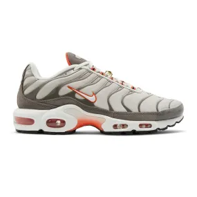 Nike Air Max Plus TN 'First Use Beige Orange' (2021) Outsole Traction Stitchless Design