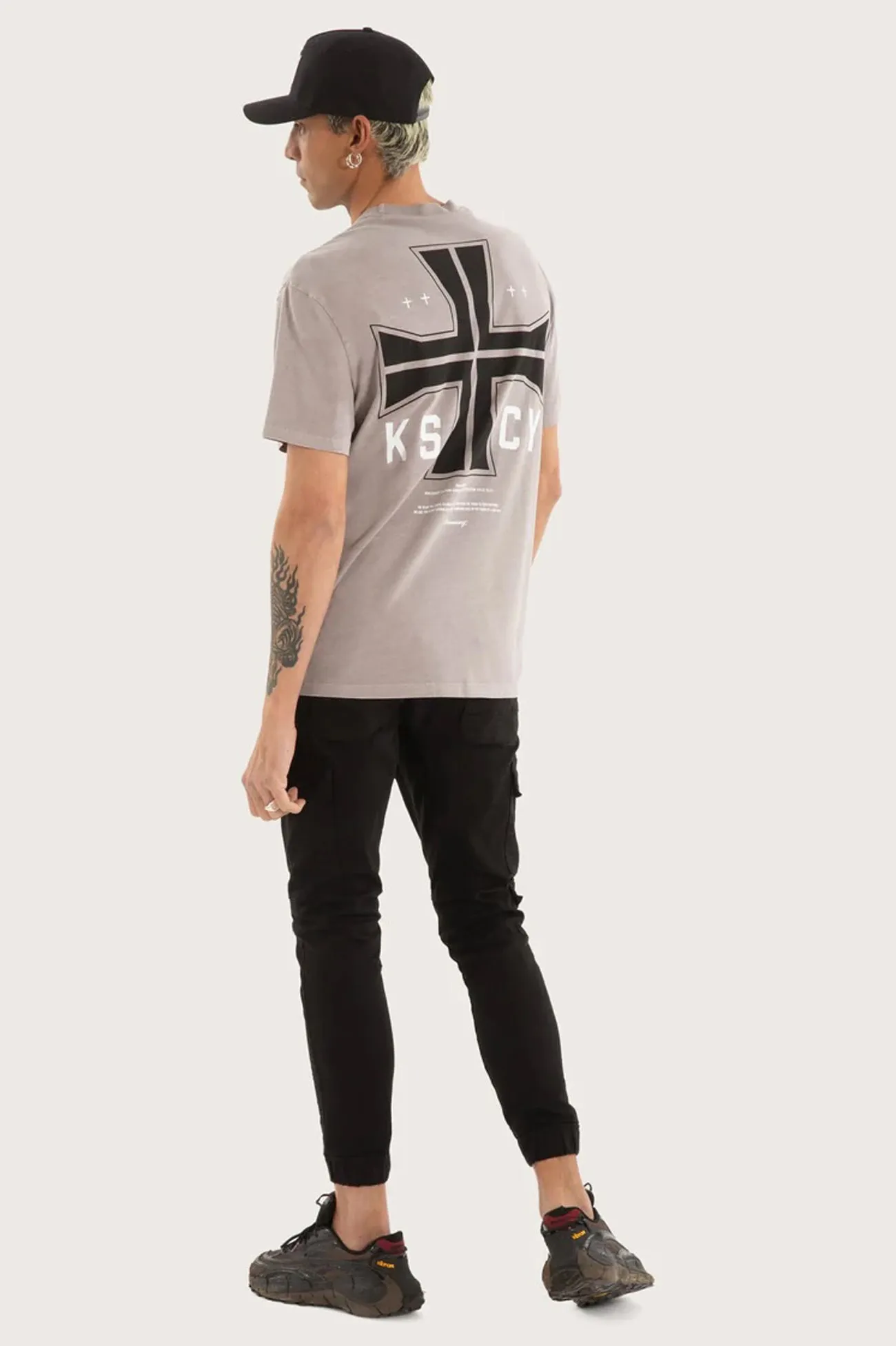Hollow Relaxed Tee Pigment Gull WrinkleResistant Fabric