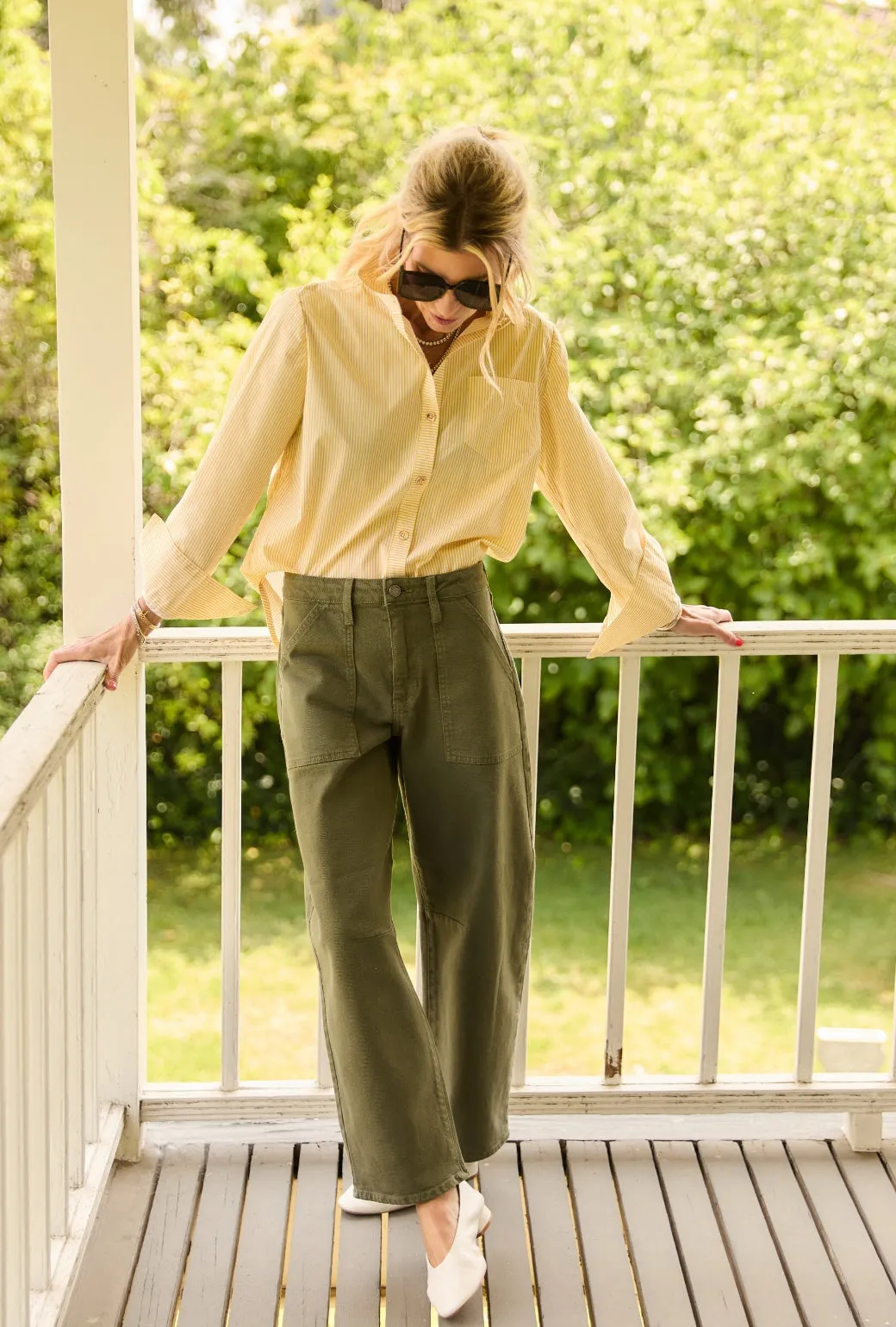 Horseshoe Jeans with Pockets - Olive Comfy Design