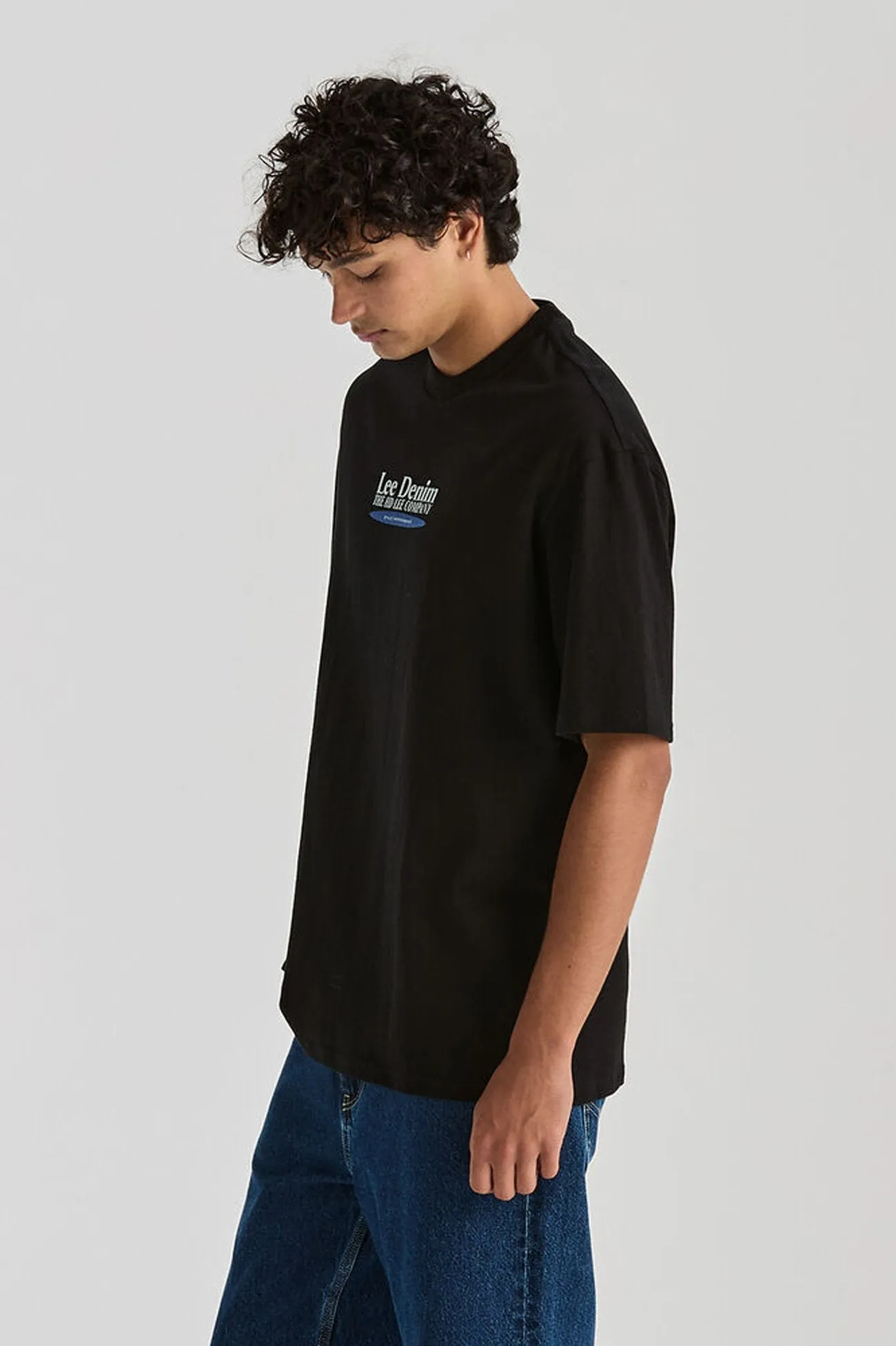 Loose Blouse SeamlessConstruction Independence Baggy Tee Black