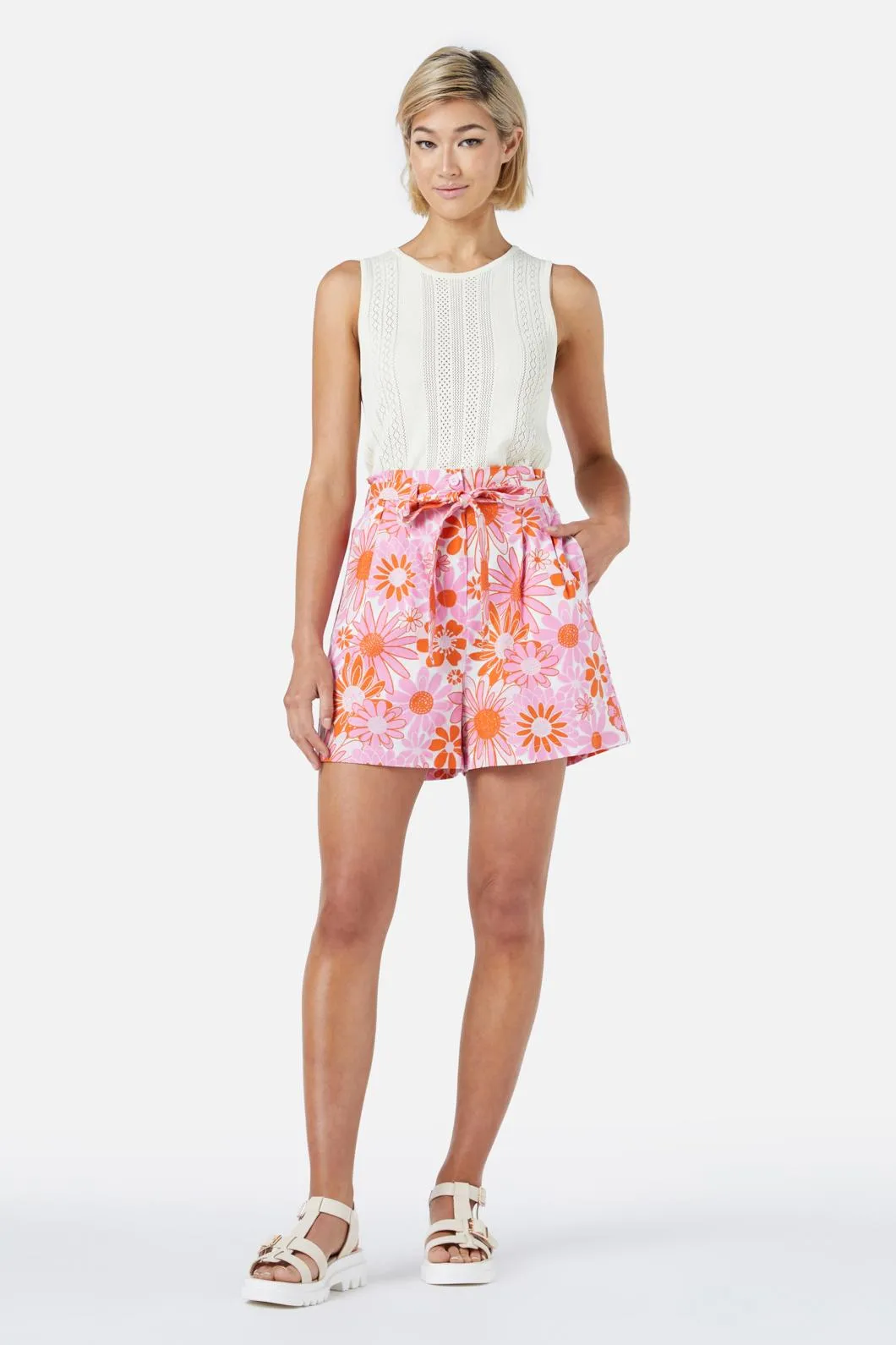 Wrinkle Resistant Comfy Feel Justine Short