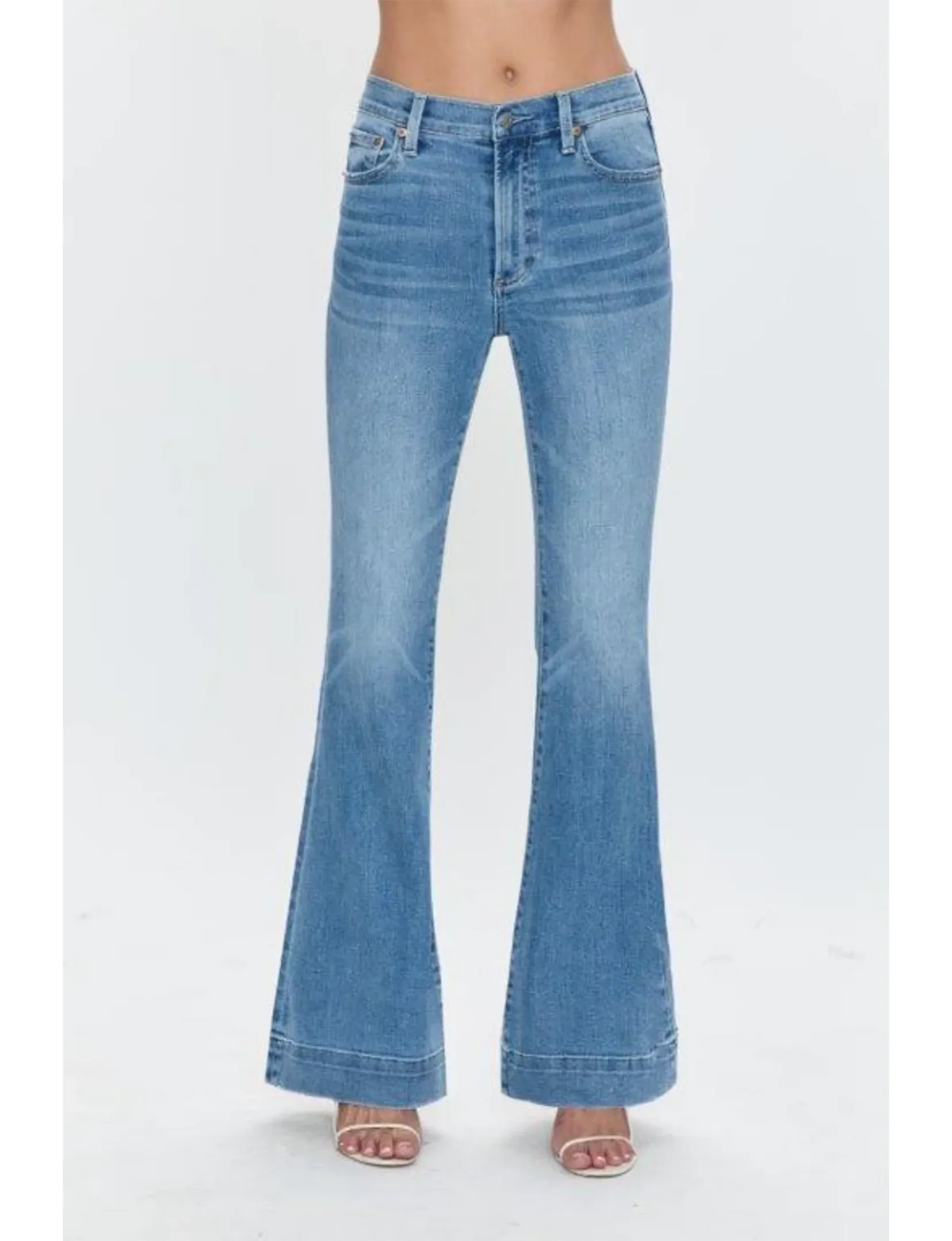 Winter Warmth Festival Outfit Outdoor Adventure Relaxed Cut Kinsley Mid-Rise Ultra Flare, Essay
