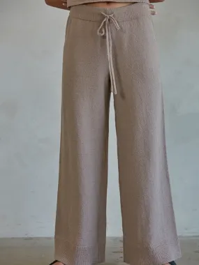 Sporty Design Timeless Layers KNIT WIDE LEG PANT - MOCHA