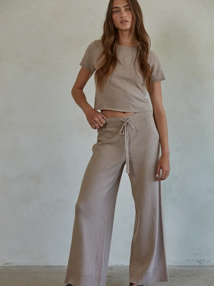 Outdoor Comfort Fit KNIT WIDE LEG PANT - MOCHA