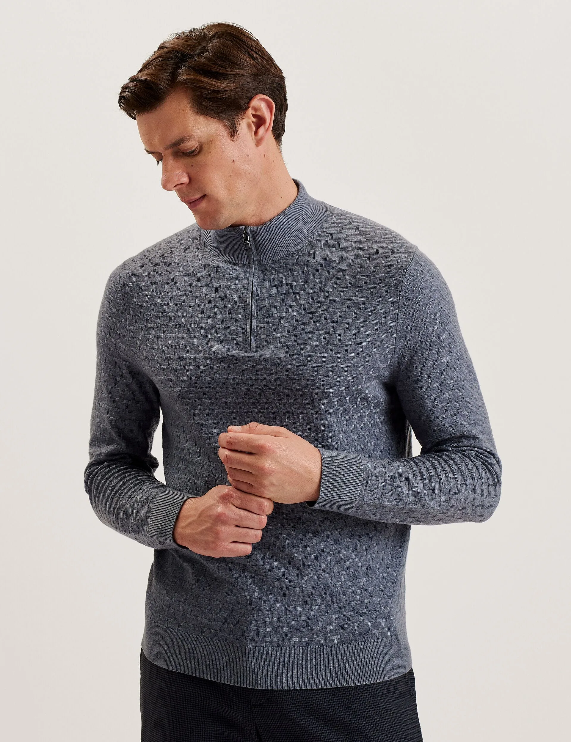 KURNLE | MID-BLUE Soft Warmth