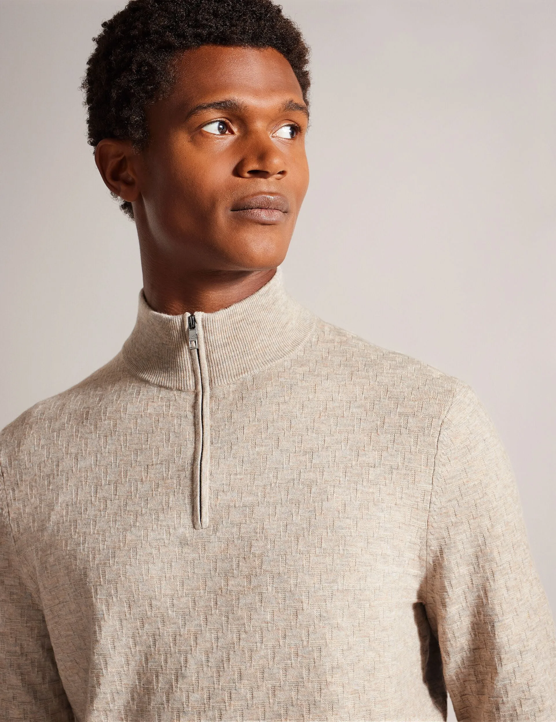 KURNLE | CAMEL Ribbed Hem Detailing