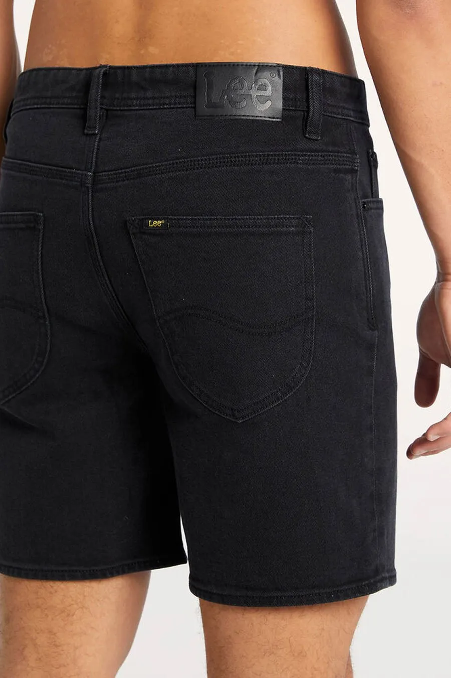 L-Three Short Industry Black Slim Silhouette Pull-on style