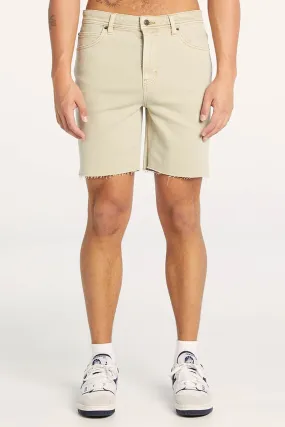 L-Two Short Macadamia Move Freely Versatile Design