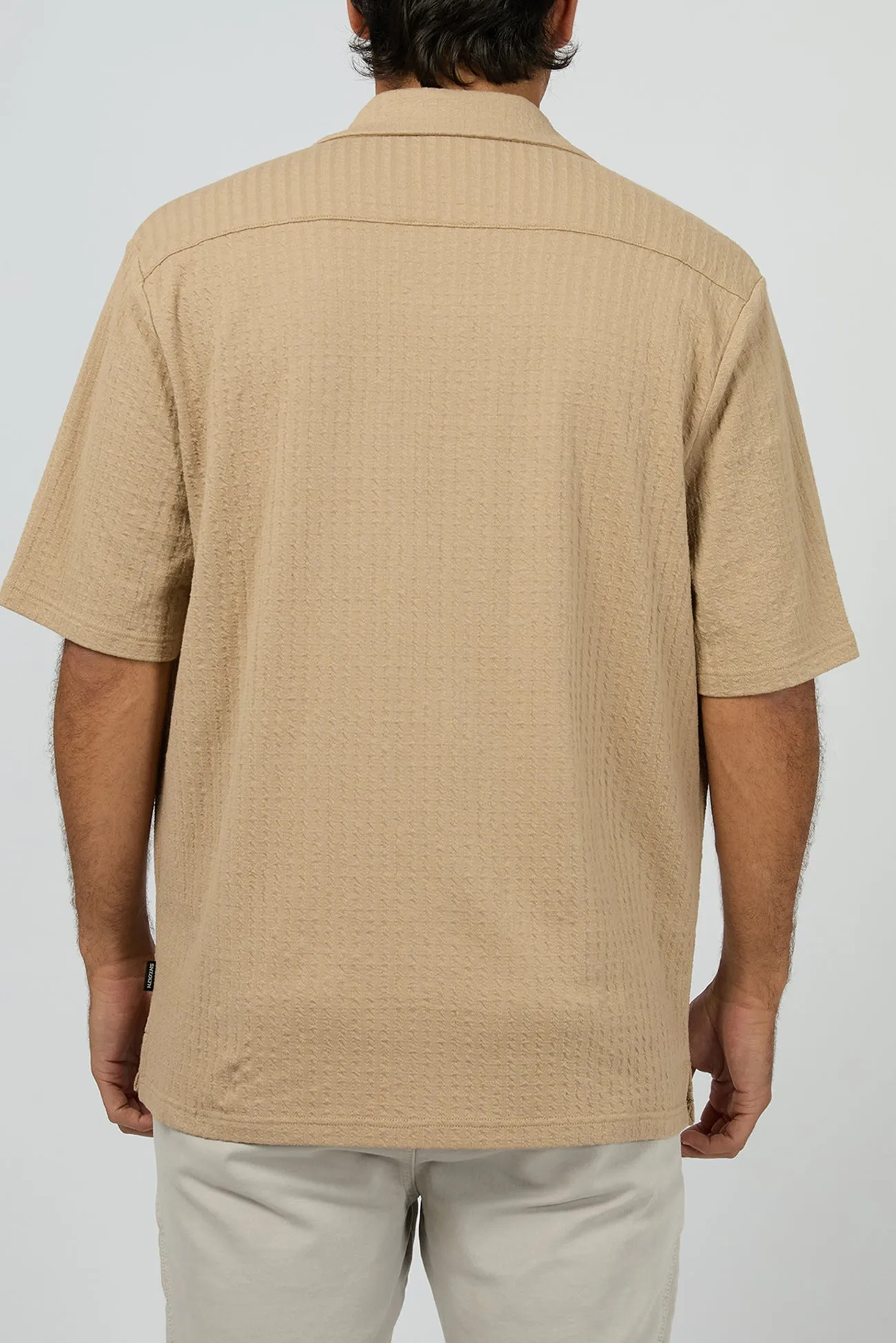 Liberate Short Sleeve Shirt Tan Workout Apparel ButtonlessClosure