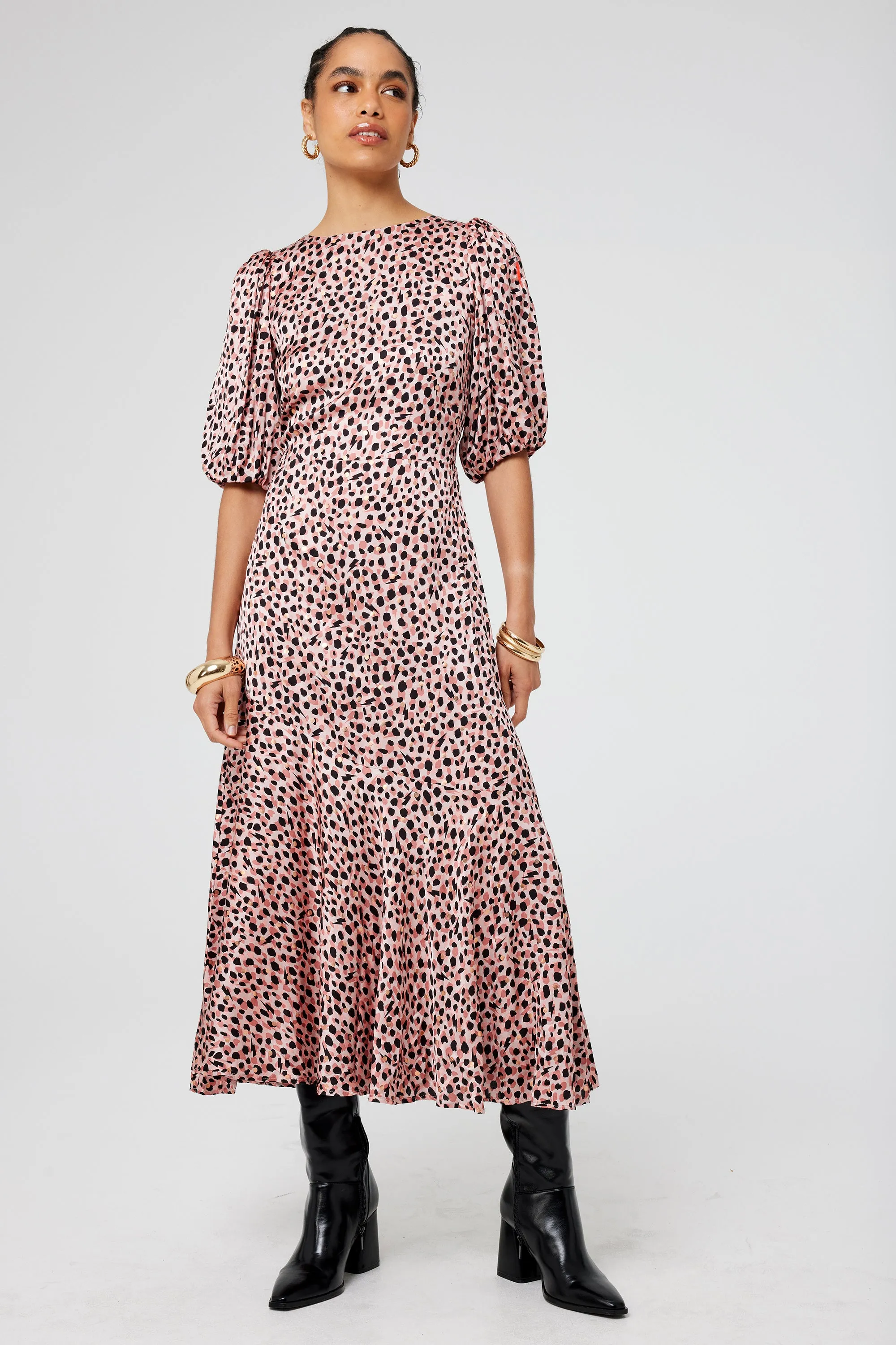 Edgy Twist Seasonal Comfort Pink and Gold Foil Spot Cheetah Puff Sleeve Midi Dress