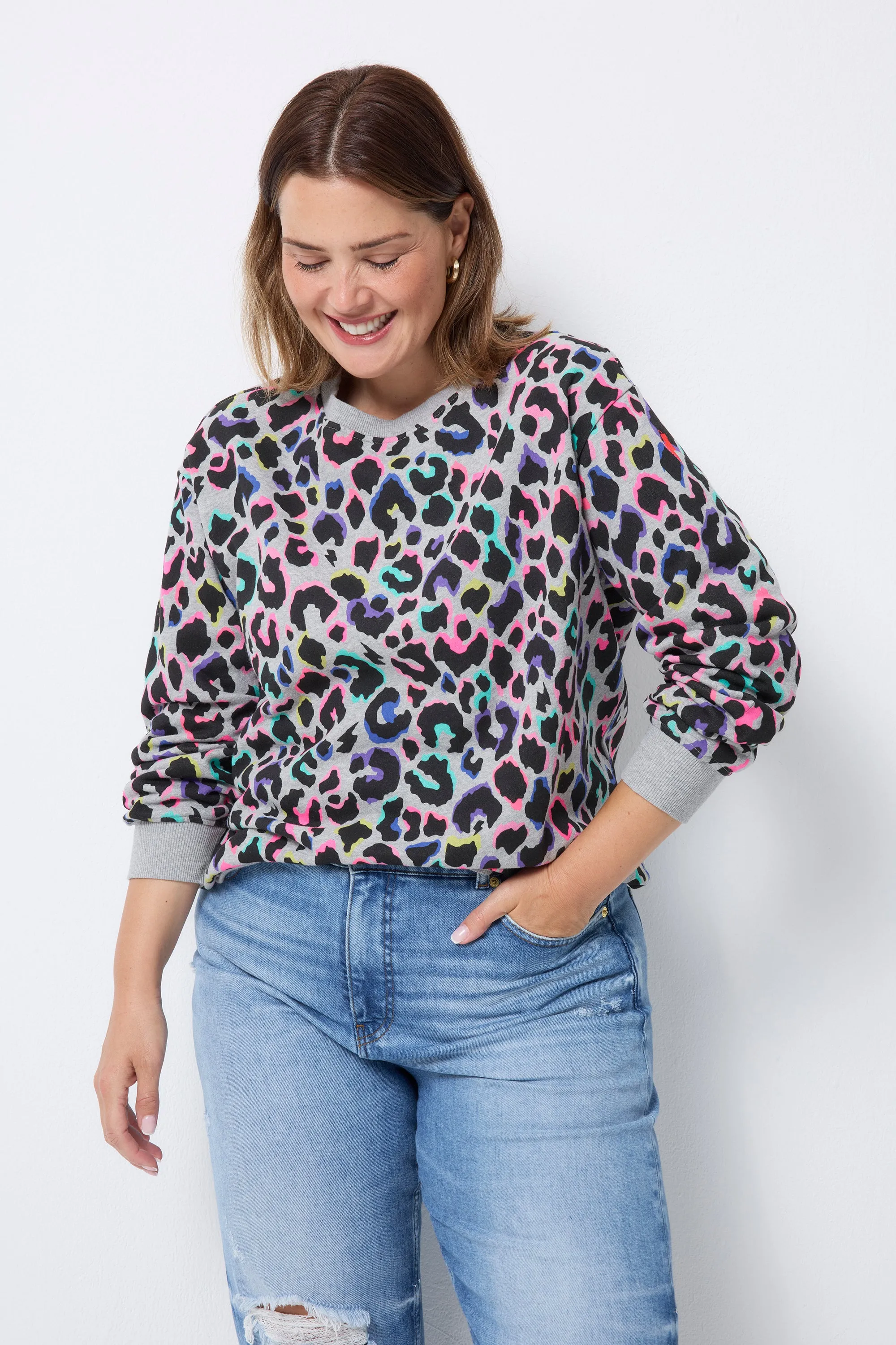 Light Grey with Rainbow Shadow Leopard Oversized Sweatshirt Urban Fashion team wear