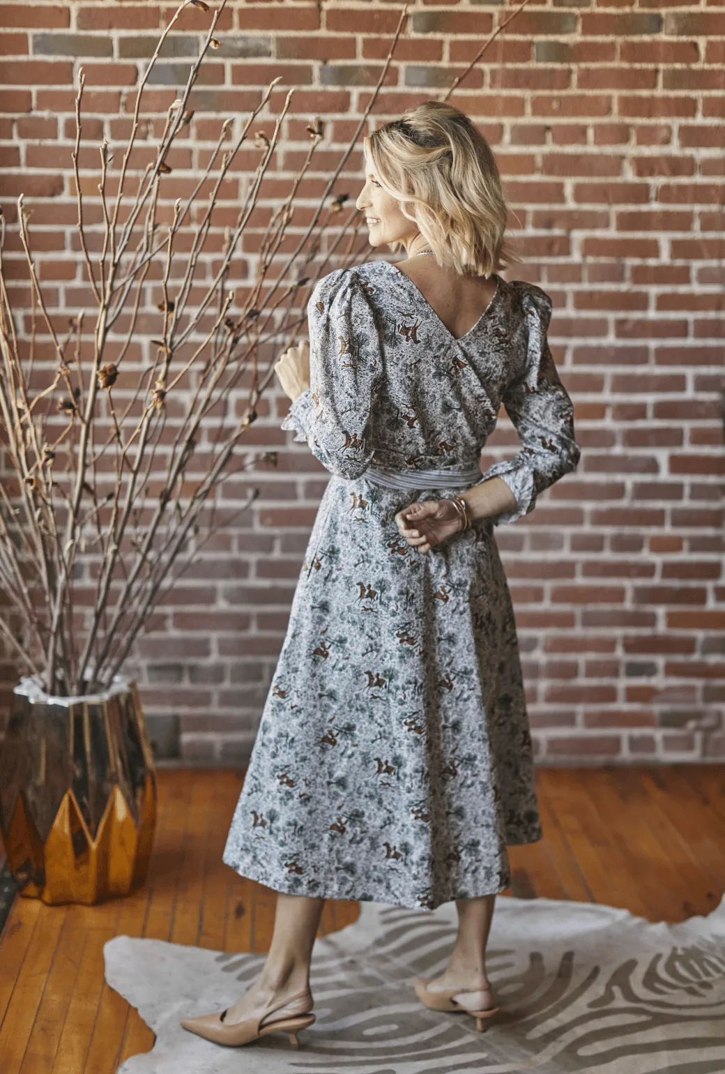 Long Sleeve Day Gown - MIDI - Horses Quick Glam Warm Undertone