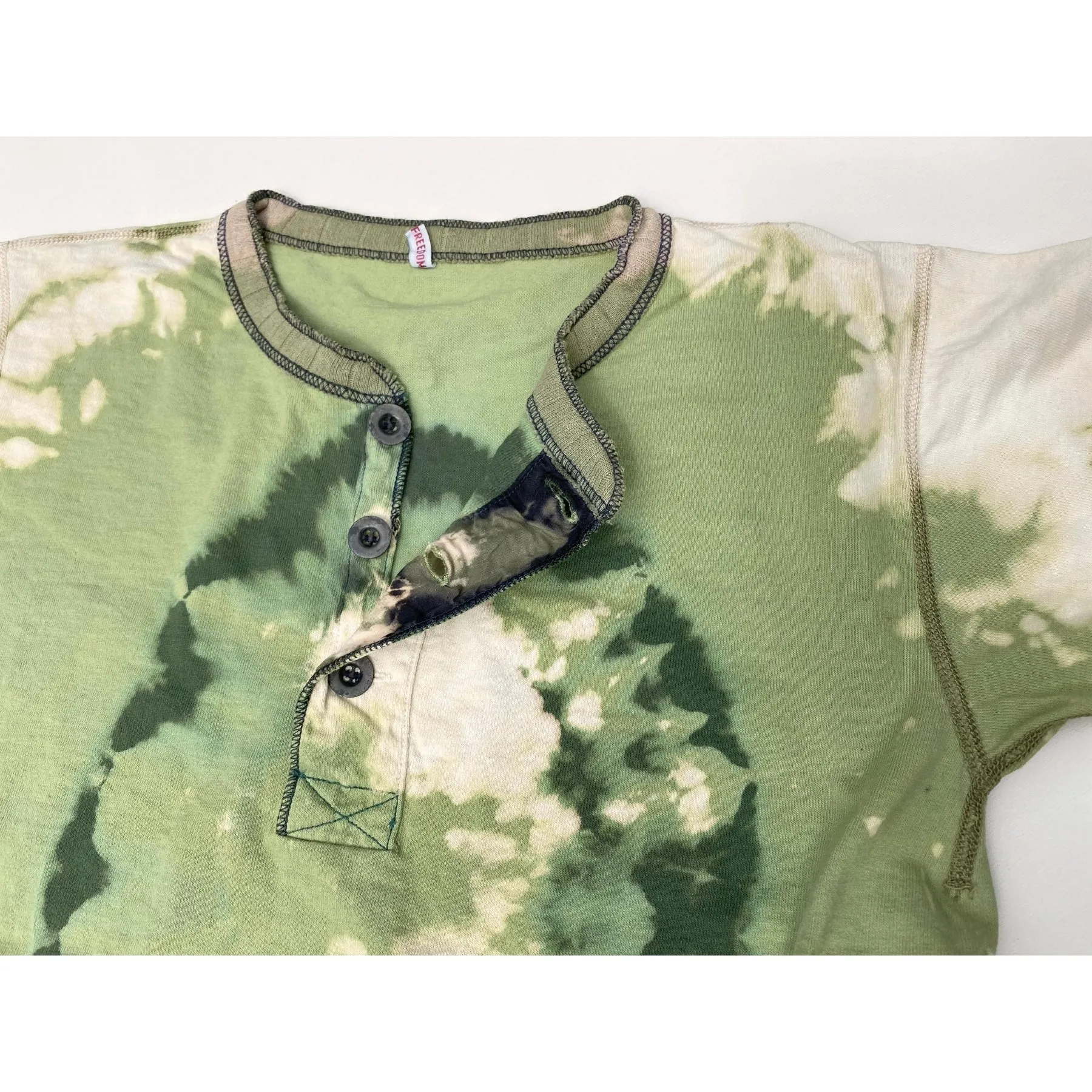 Gym Henley - Tie Dye - Warehouse BreathableMoistureBarrier
