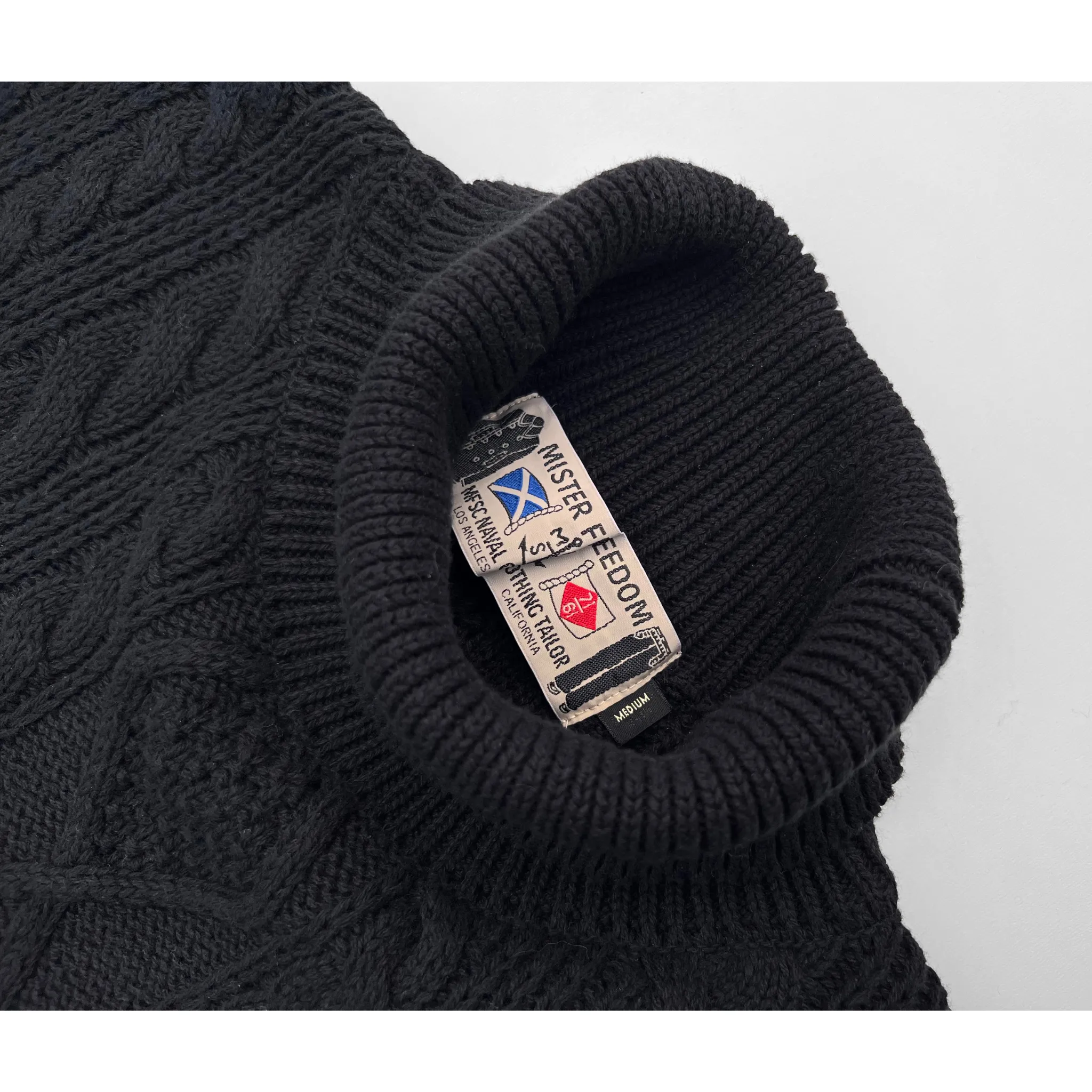 Mariner Sweater Roll-Neck - Black Breathable Stretch Fit Cozy Wear Fit