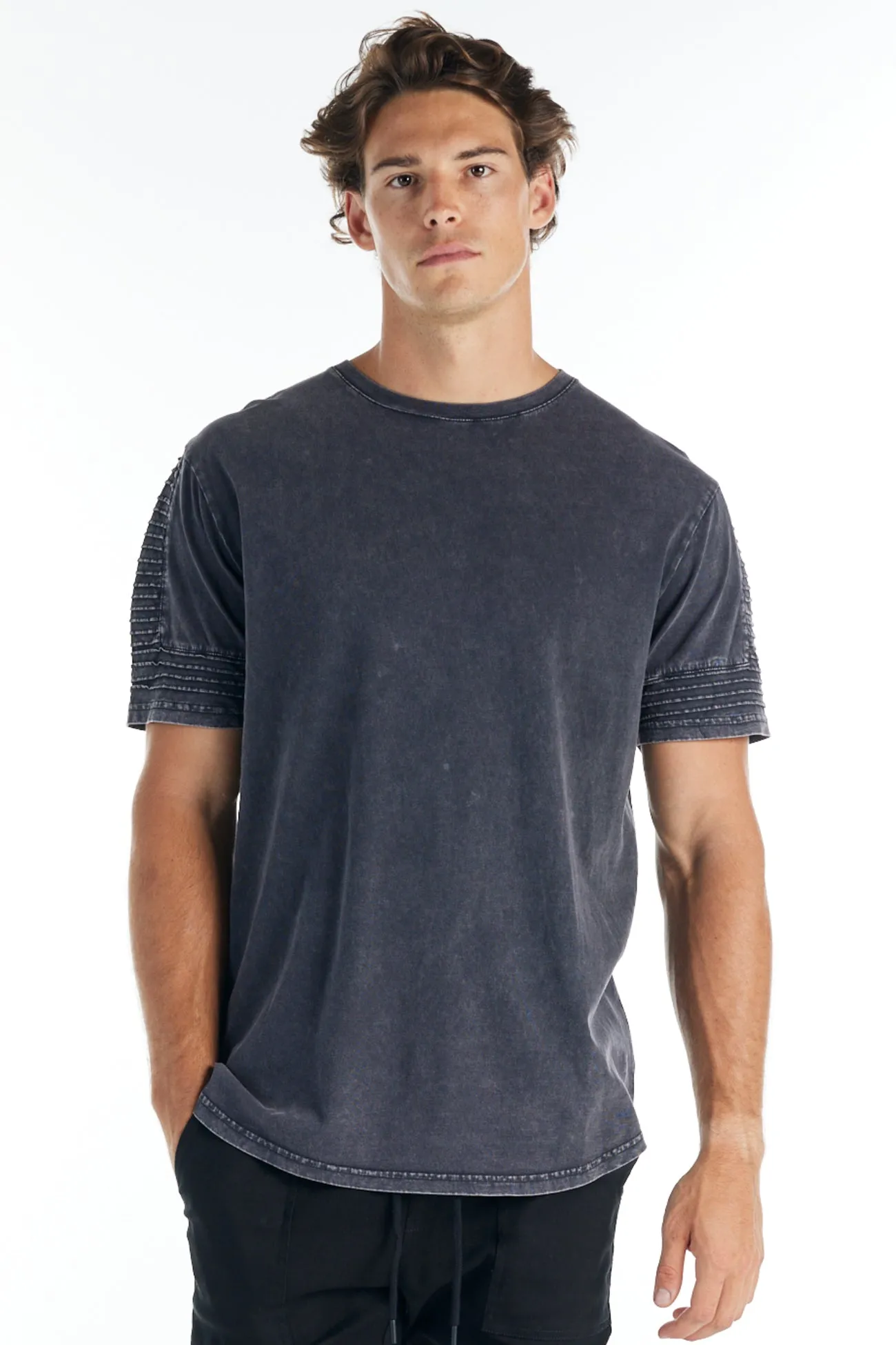 Everyday Comfort Fit FoamReinforcedCollar Maverick Tee Vintage Black