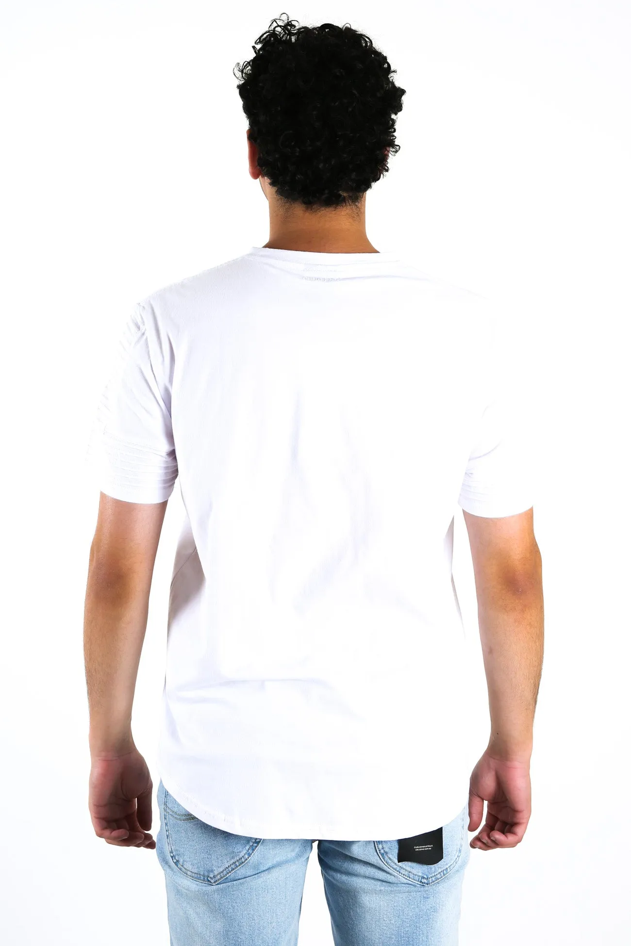 LoopwheelFabric Bonded Seam Durability Maverick Tee White