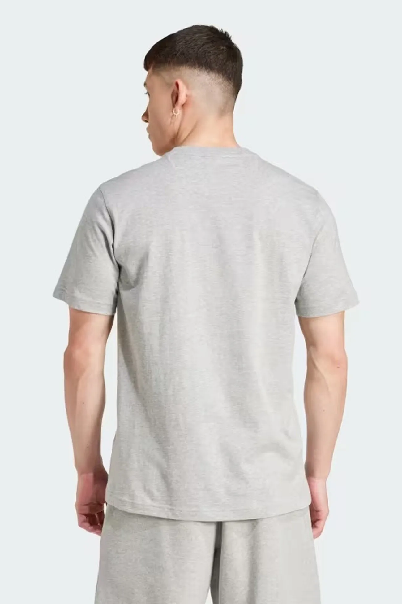 Essential Tee Grey Flexible Neckline