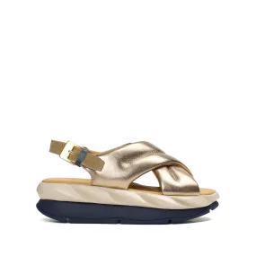 All Daywear Naturally Molded Footbed MELLOW MOA BRASS