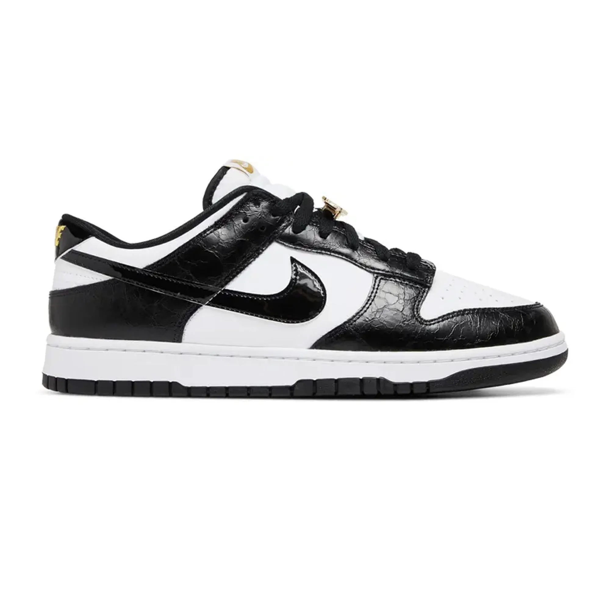 Dunk Low SE 'World Champs Black White' (2022) Night Run