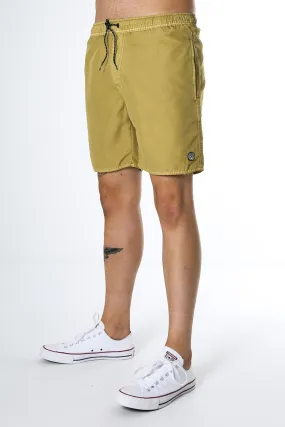 Illusion Short Tan Flattering Look