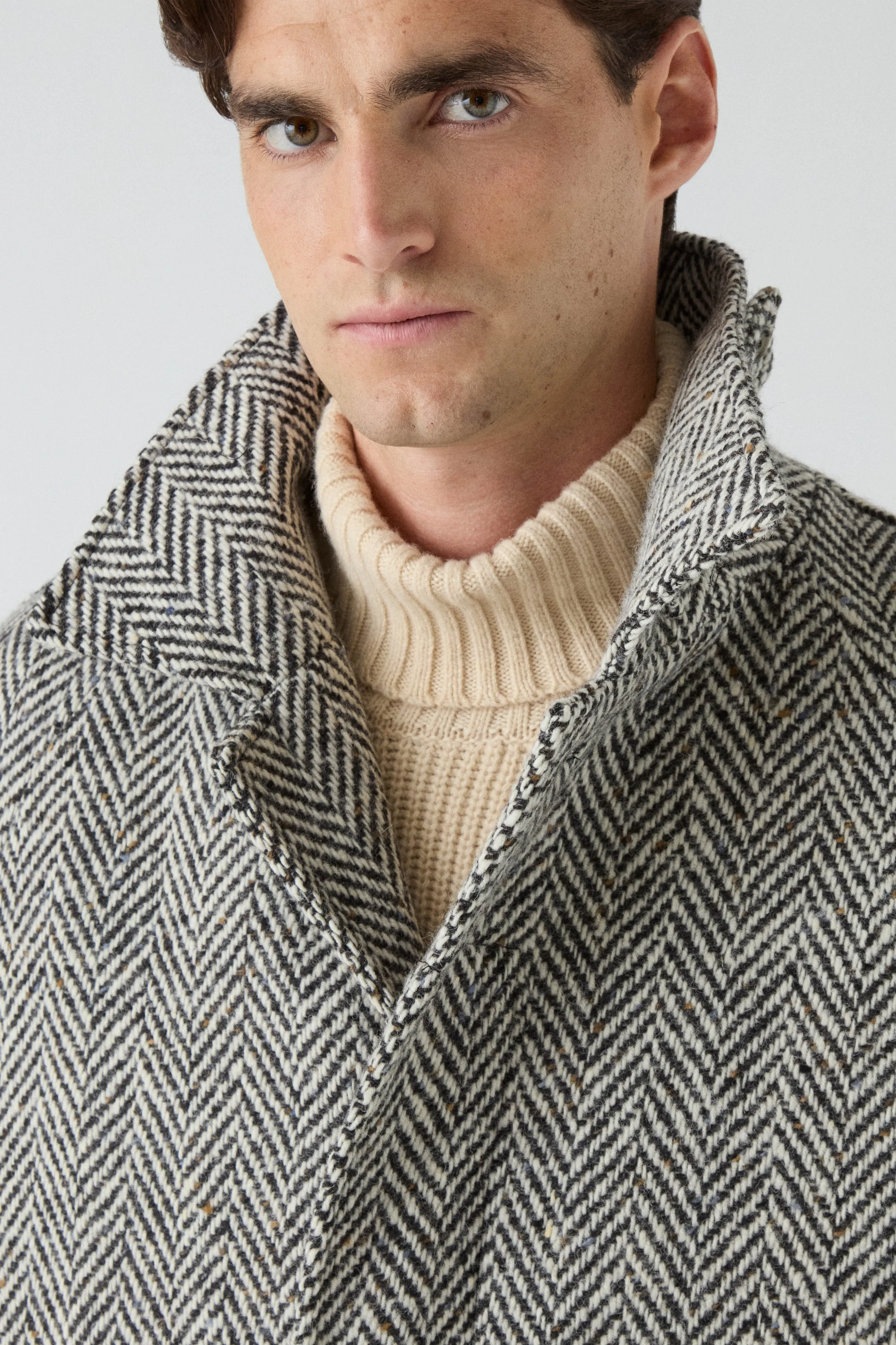 All Day Layering Nelson Tweed Raglan Coat - Charcoal/Cream