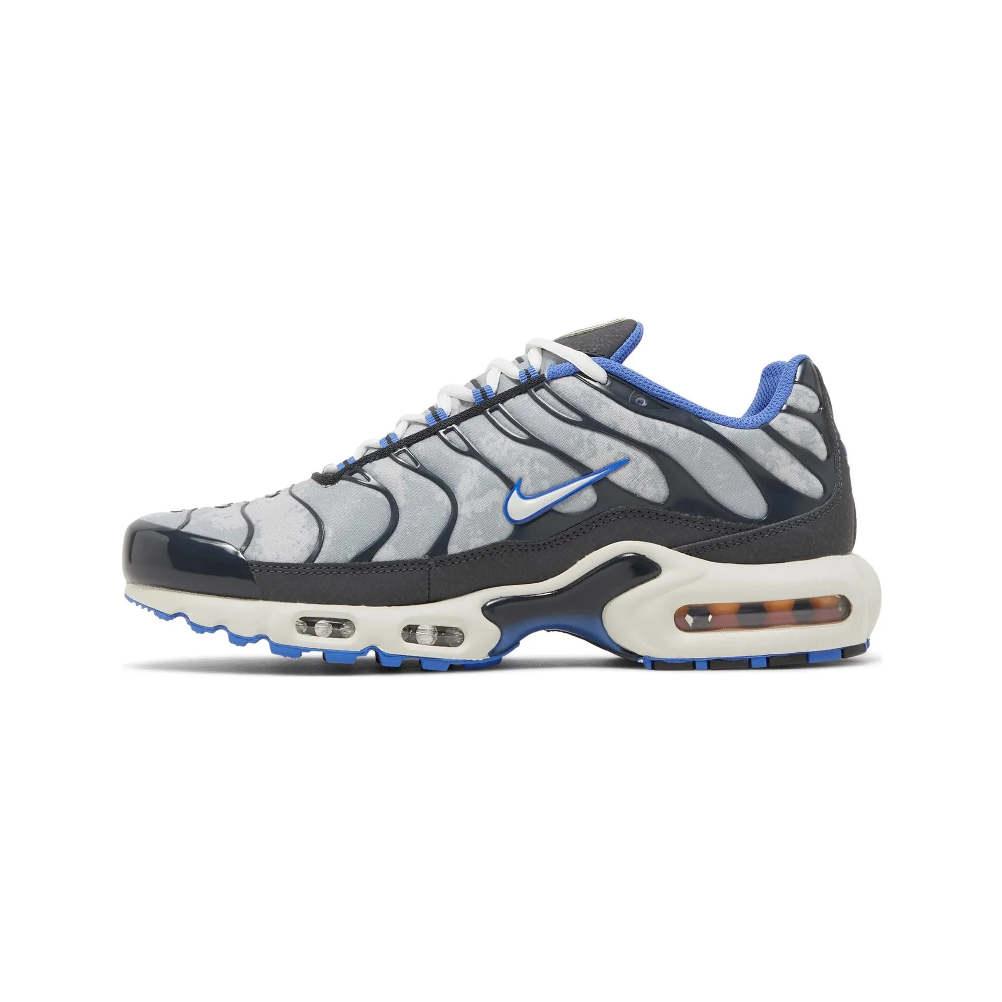 Adaptive Lacing Technology Core training Nike Air Max Plus TN 'Social F.C.' (2022)