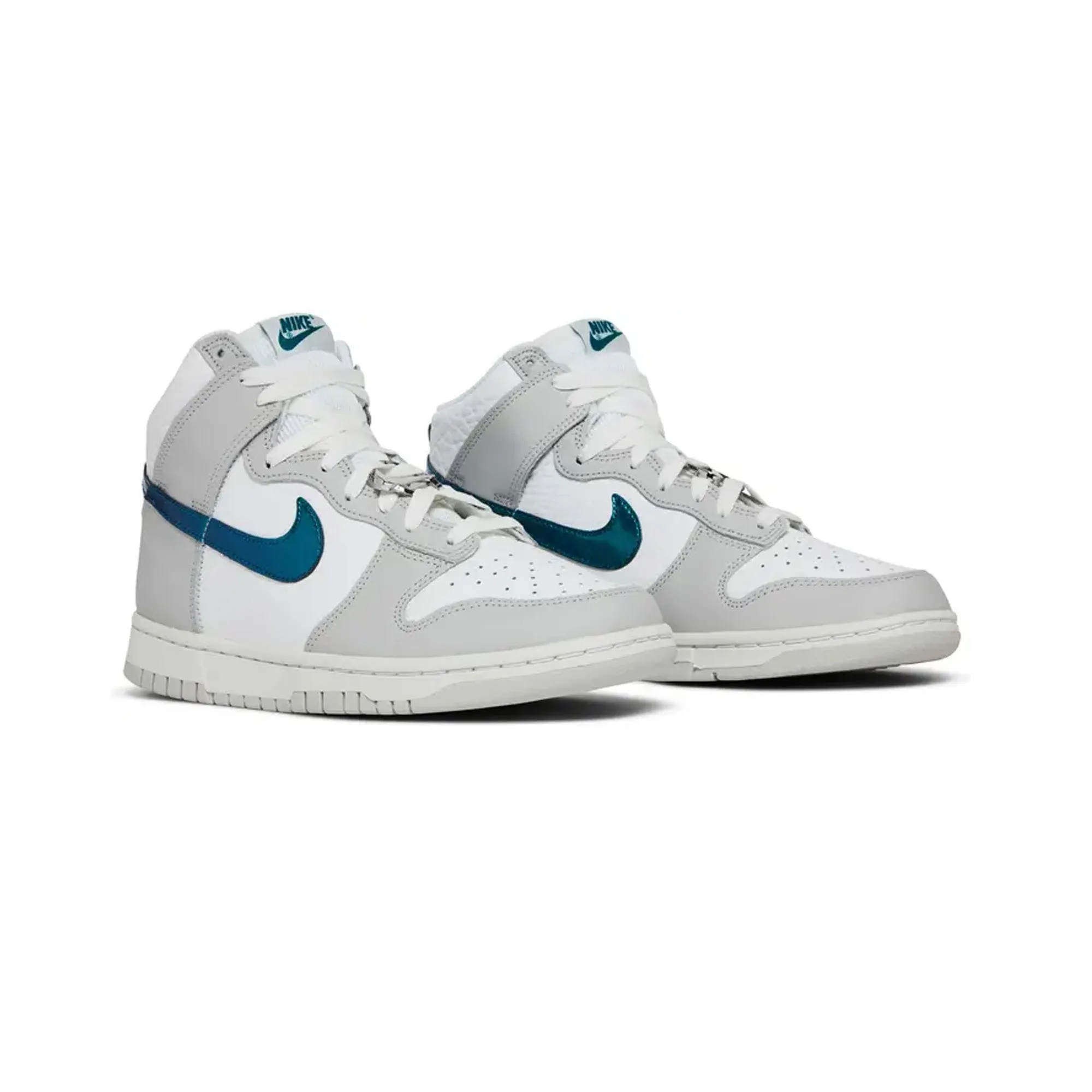 Nike Dunk High 'FLS' W (2022) Smooth Balance Trail Support