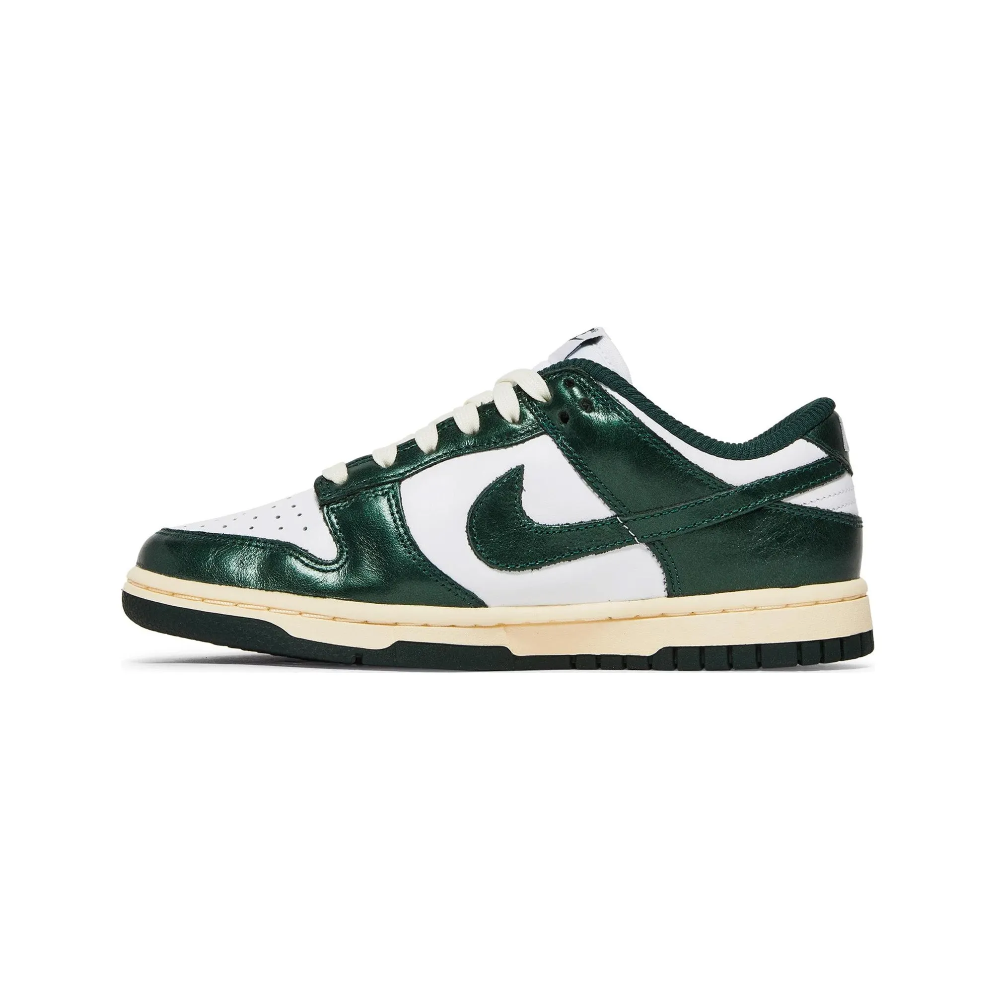 Urban Explorer Nike Dunk Low 'Vintage Green' Women's (2022)