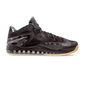 Nike LeBron 11 Low 'Black Gum' (2014) Tapered Heel Cup