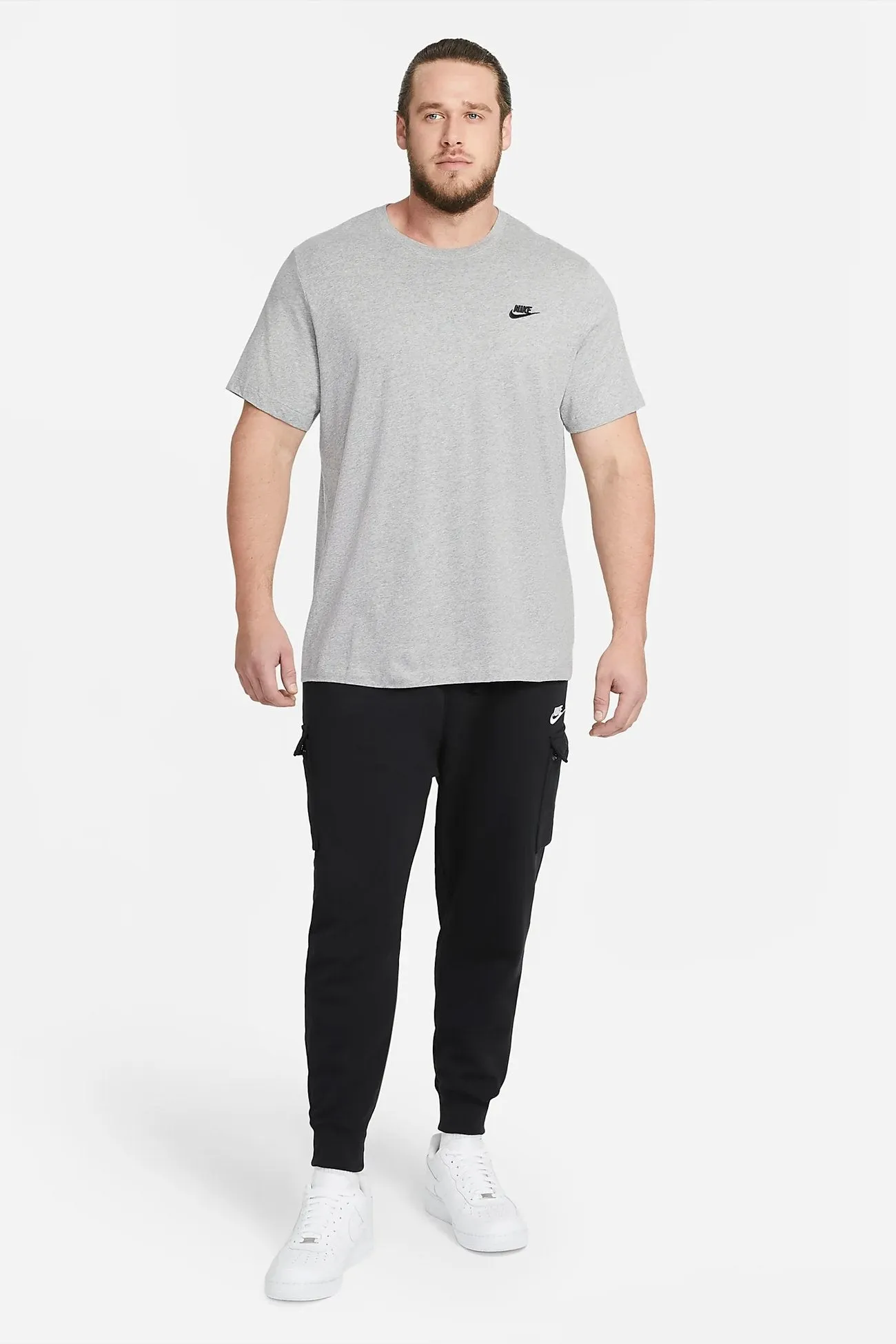 TemperatureRegulating Fabric Ventilated Back Panels Nike Sportswear Club Tee Grey Heather