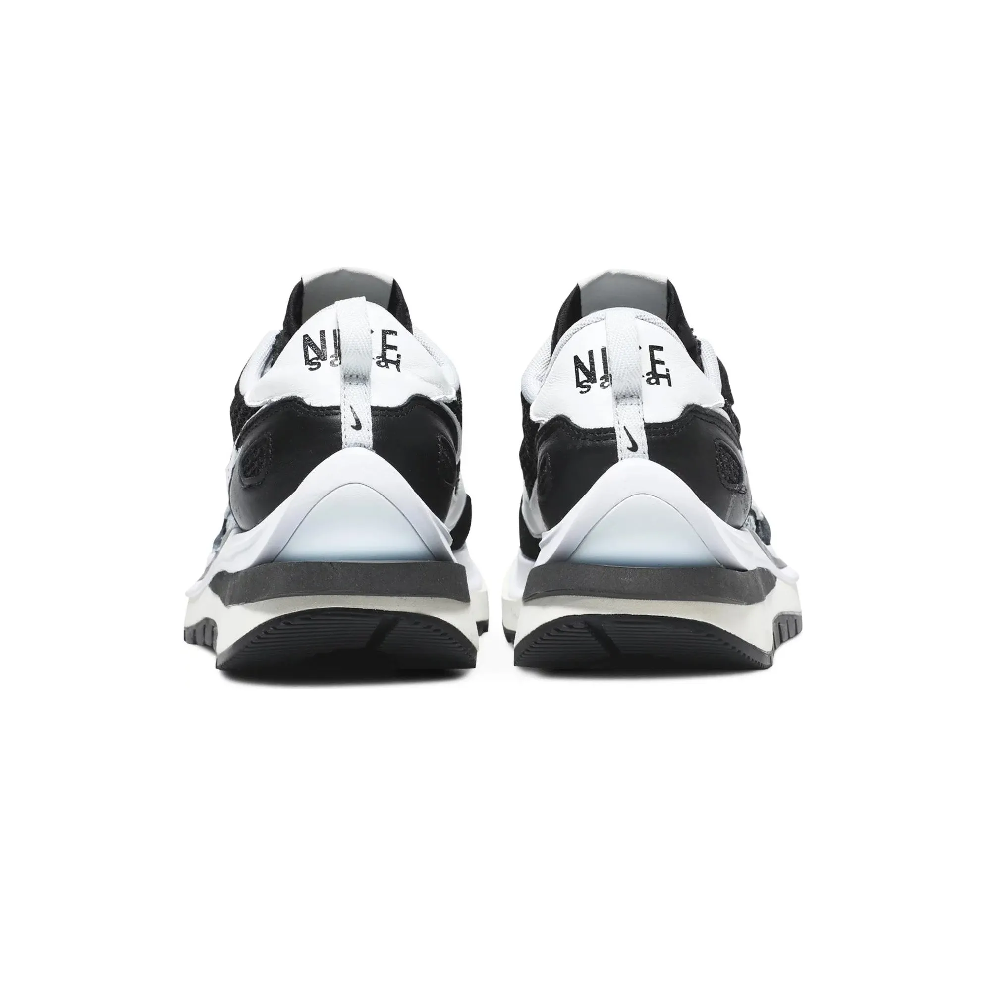 Nike Vaporwaffle x Sacai 'Black White' (2020) Balanced Curve Move Smooth