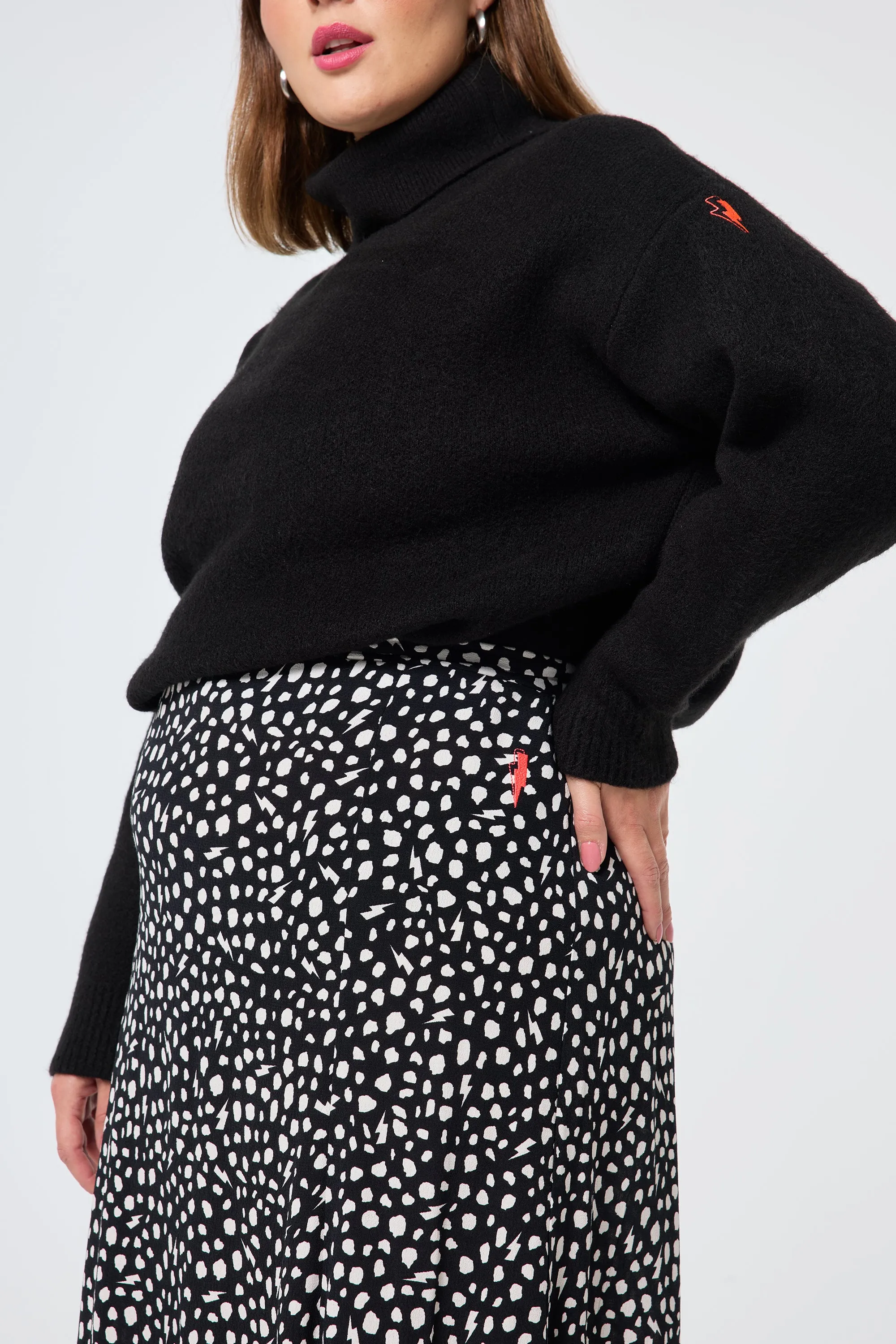 Black with White Cheetah Side Split Skirt Light Wear