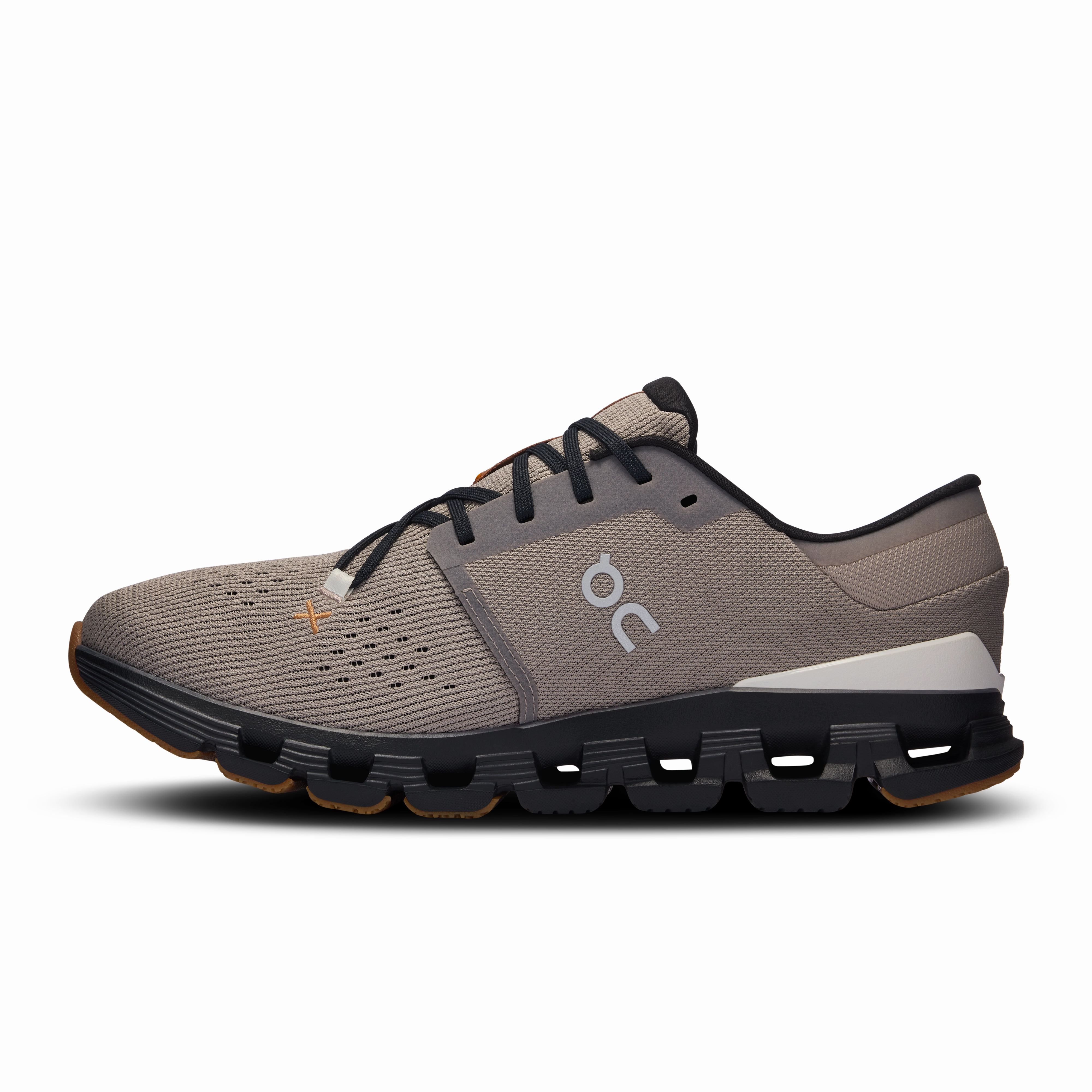 ON CLOUD X 4 MEN'S weekday run shoes rocky terrain