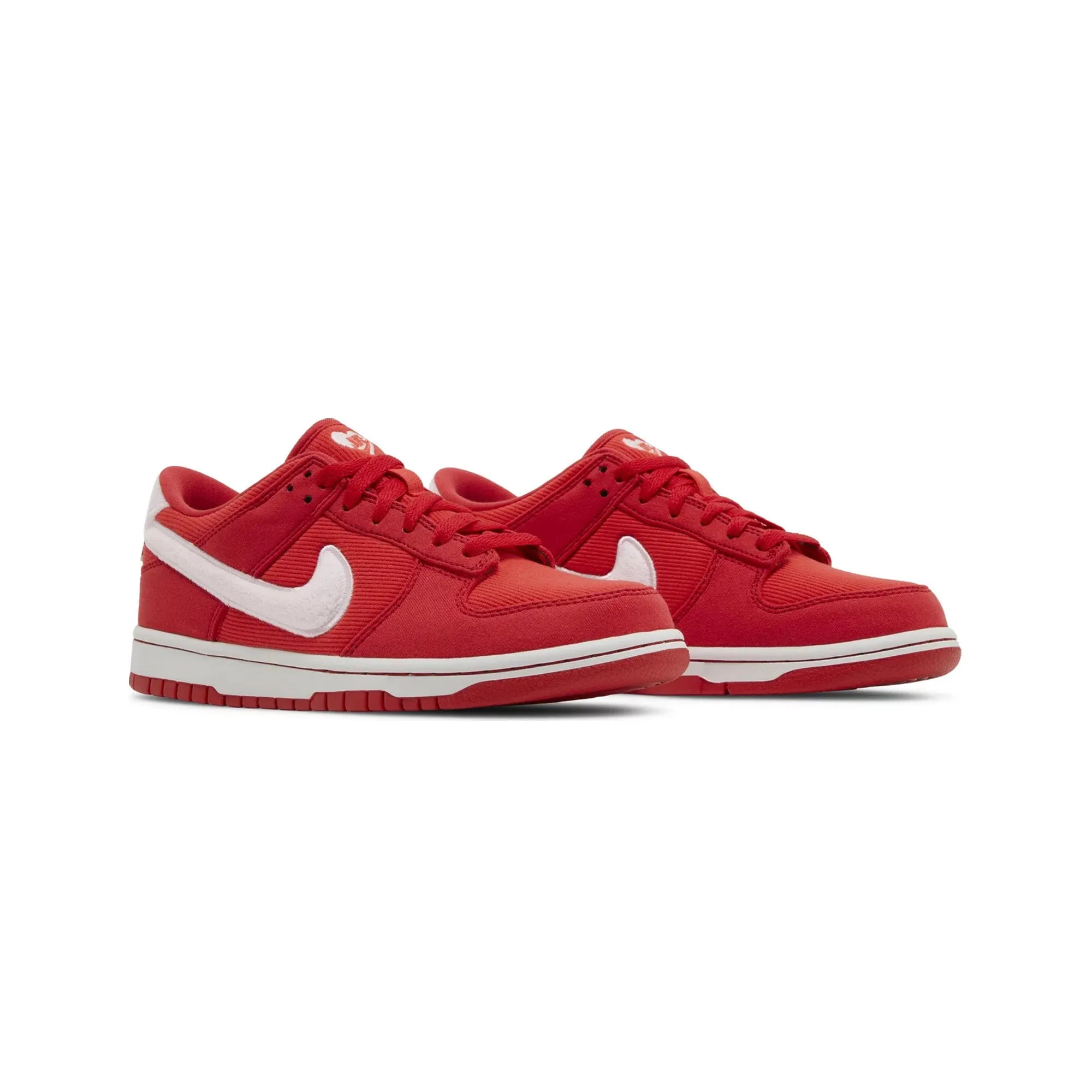 Nike Dunk Low 'Valentines Day' GS (2024) fitness walk
