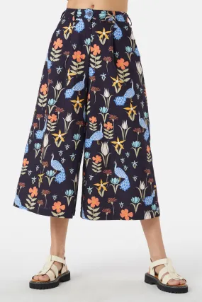 Peacock Culotte Neutral Look