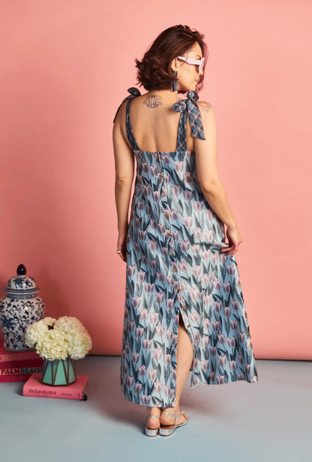Moment Light Reversible-Style Pillar Gown - Tulip Jacquard