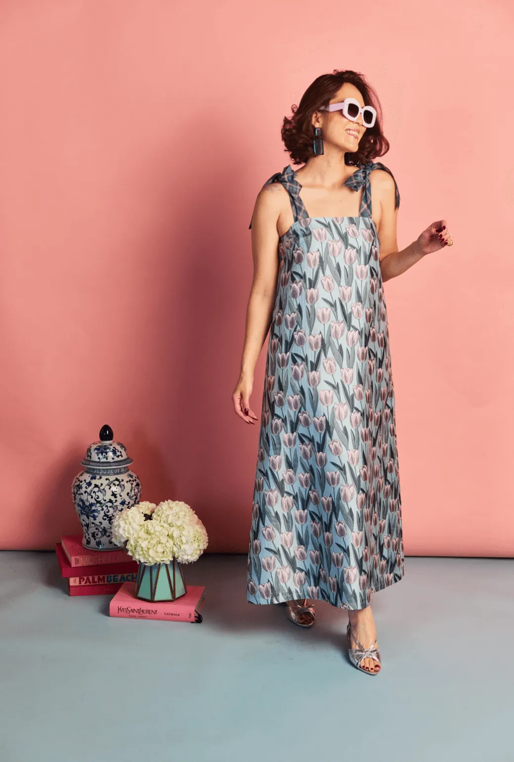 Pillar Gown - Tulip Jacquard Sculpted Fit Simple Chic