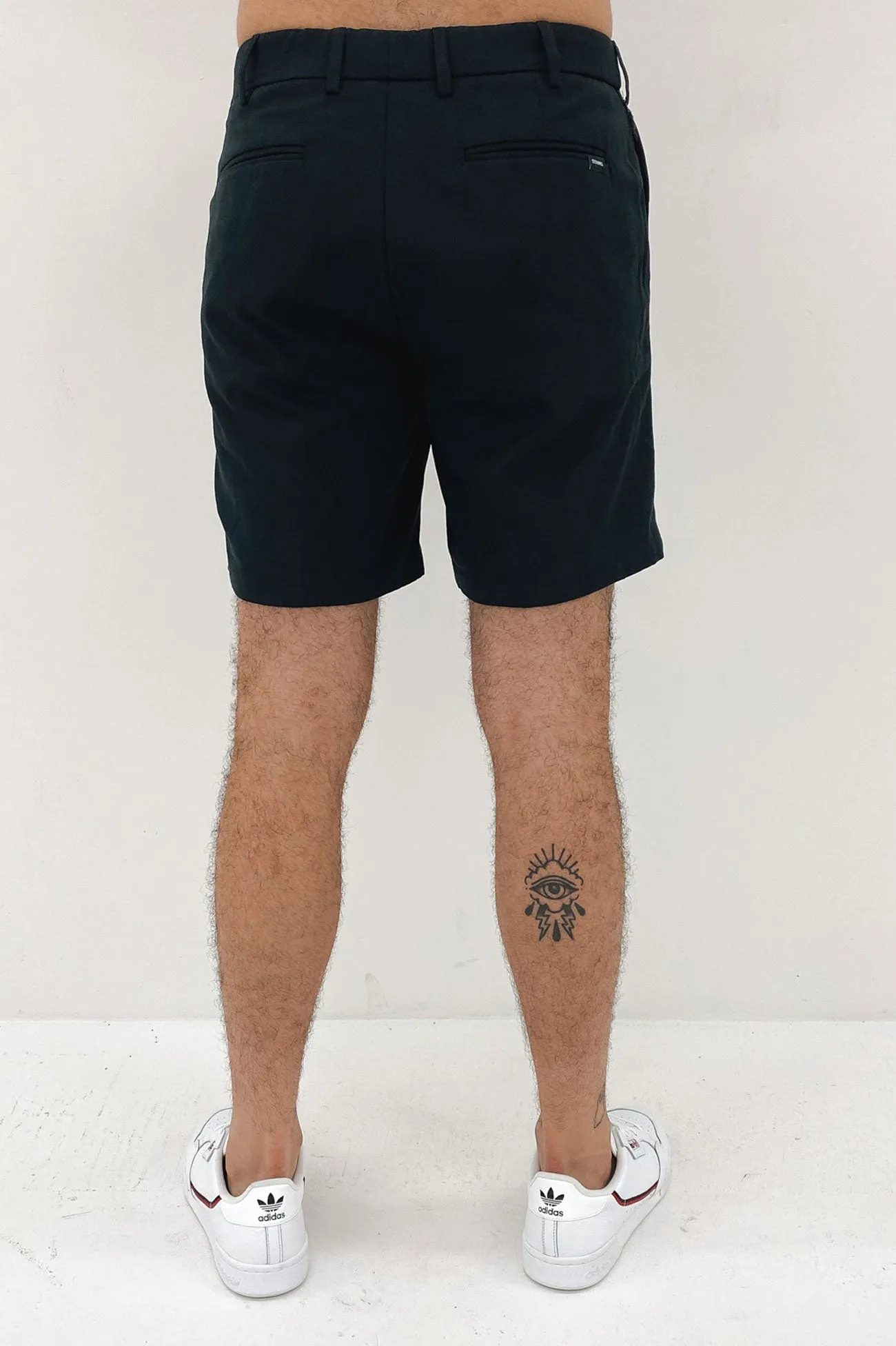 Pub Short Black Quick Wear Fit