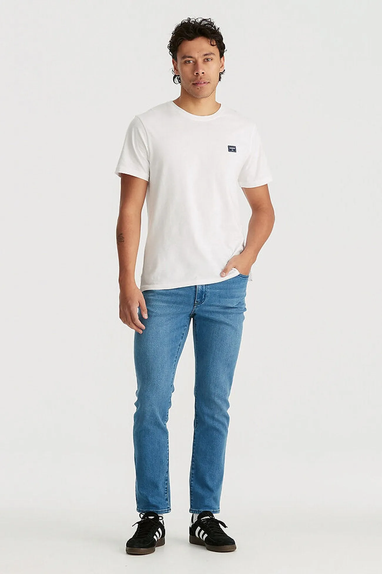 R3 Slim Straight Jean Tulum Blue LowProfileStitching Cozy And Stylish