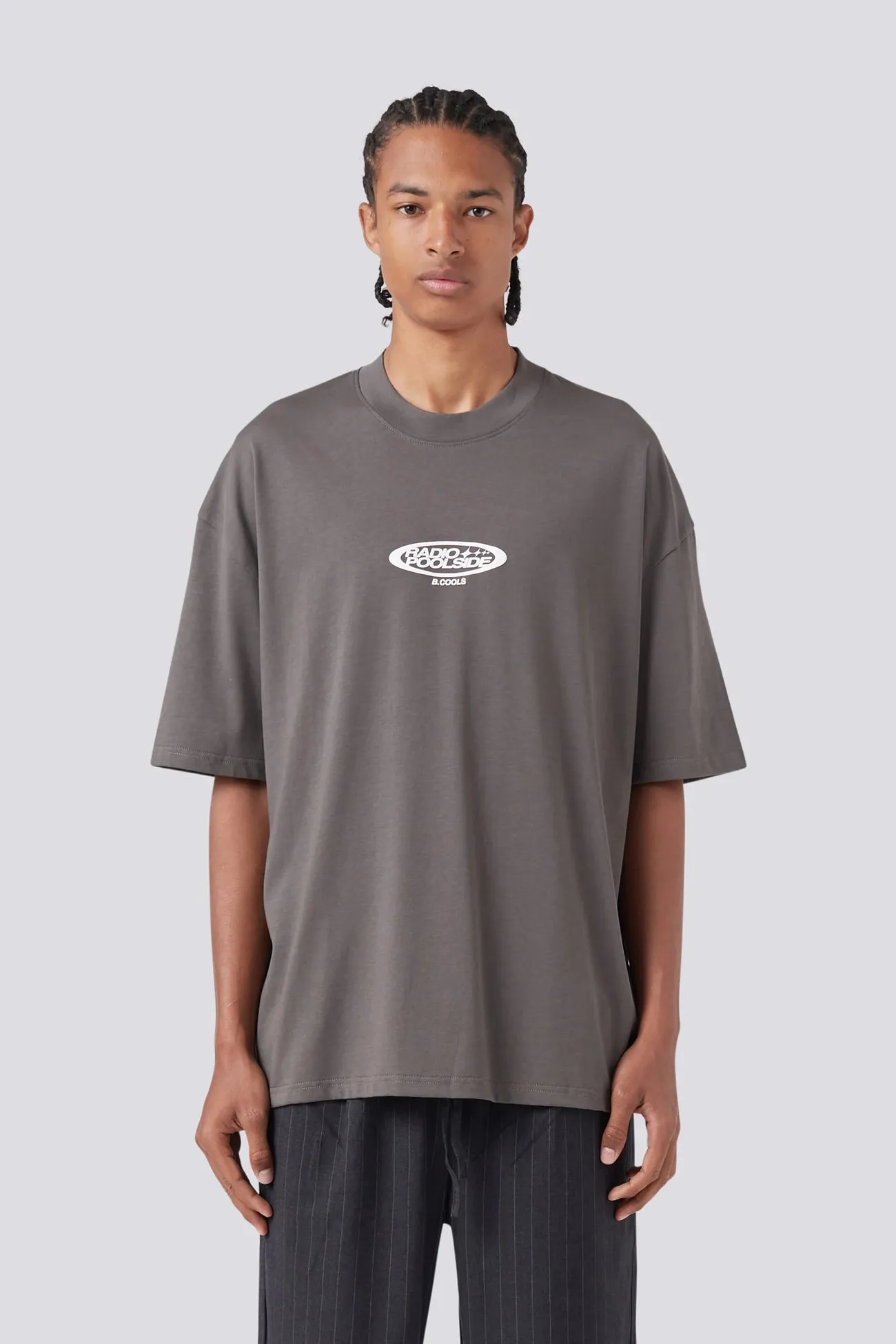 Light Reflective Printing SeamlessDesign Radio Tee Washed Black