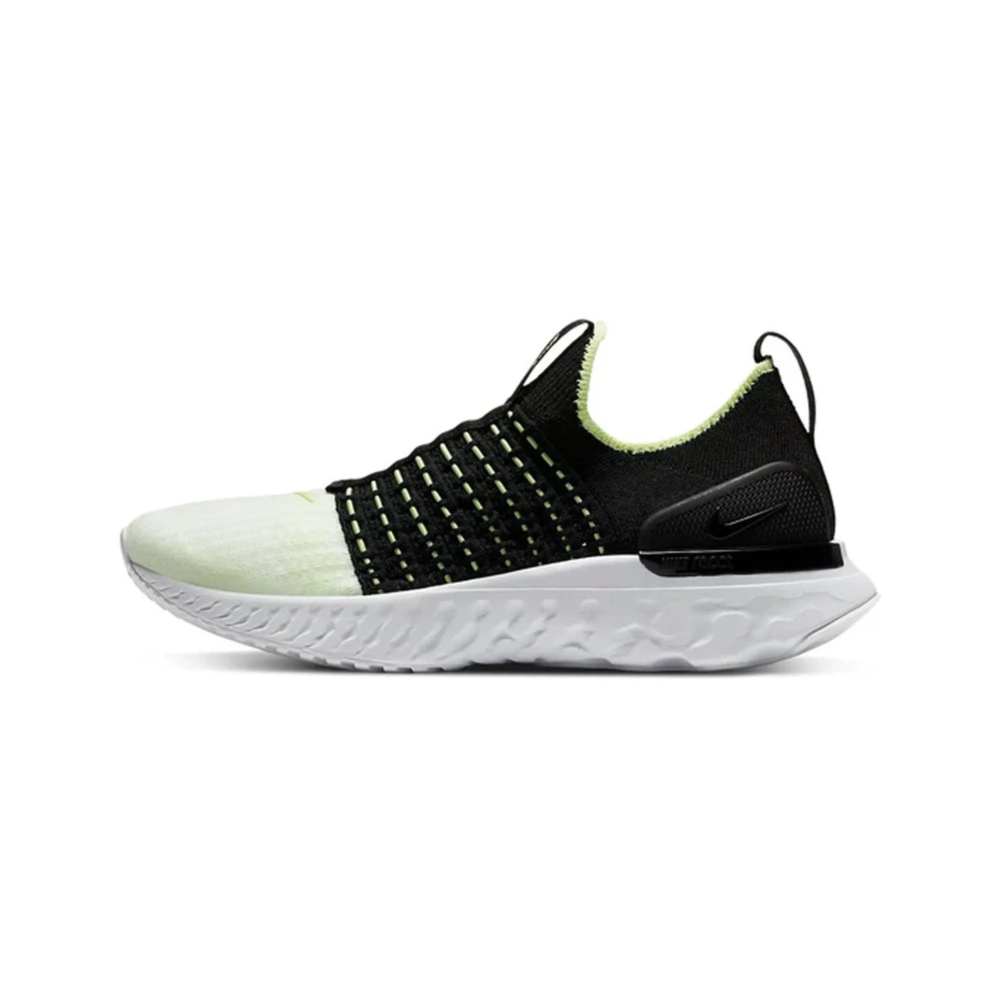 Ergonomic Lacing System Short Walks React Phantom Run Flyknit 2 'Black Volt' W